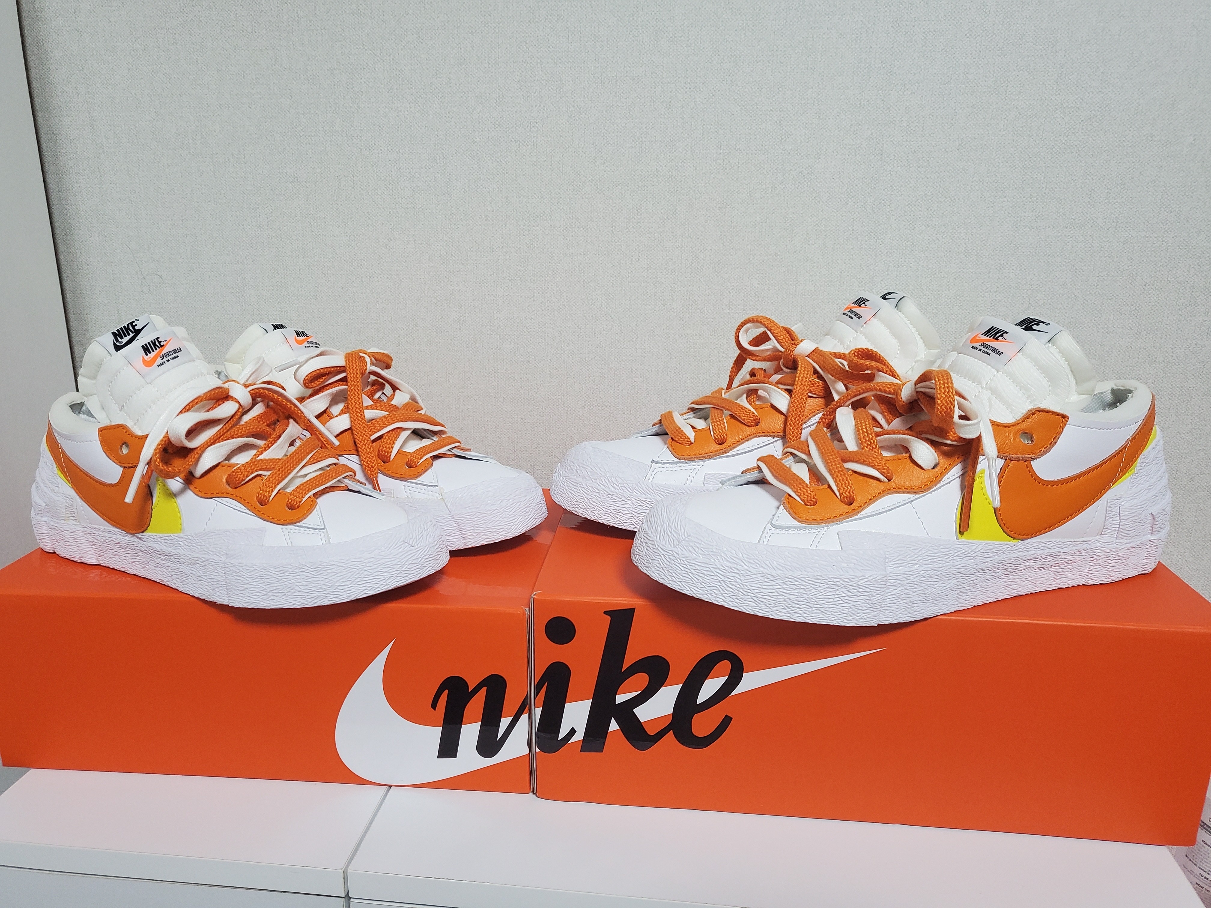 Nike x Sacai Blazer Low Magma Orange 착용 스타일 - 1