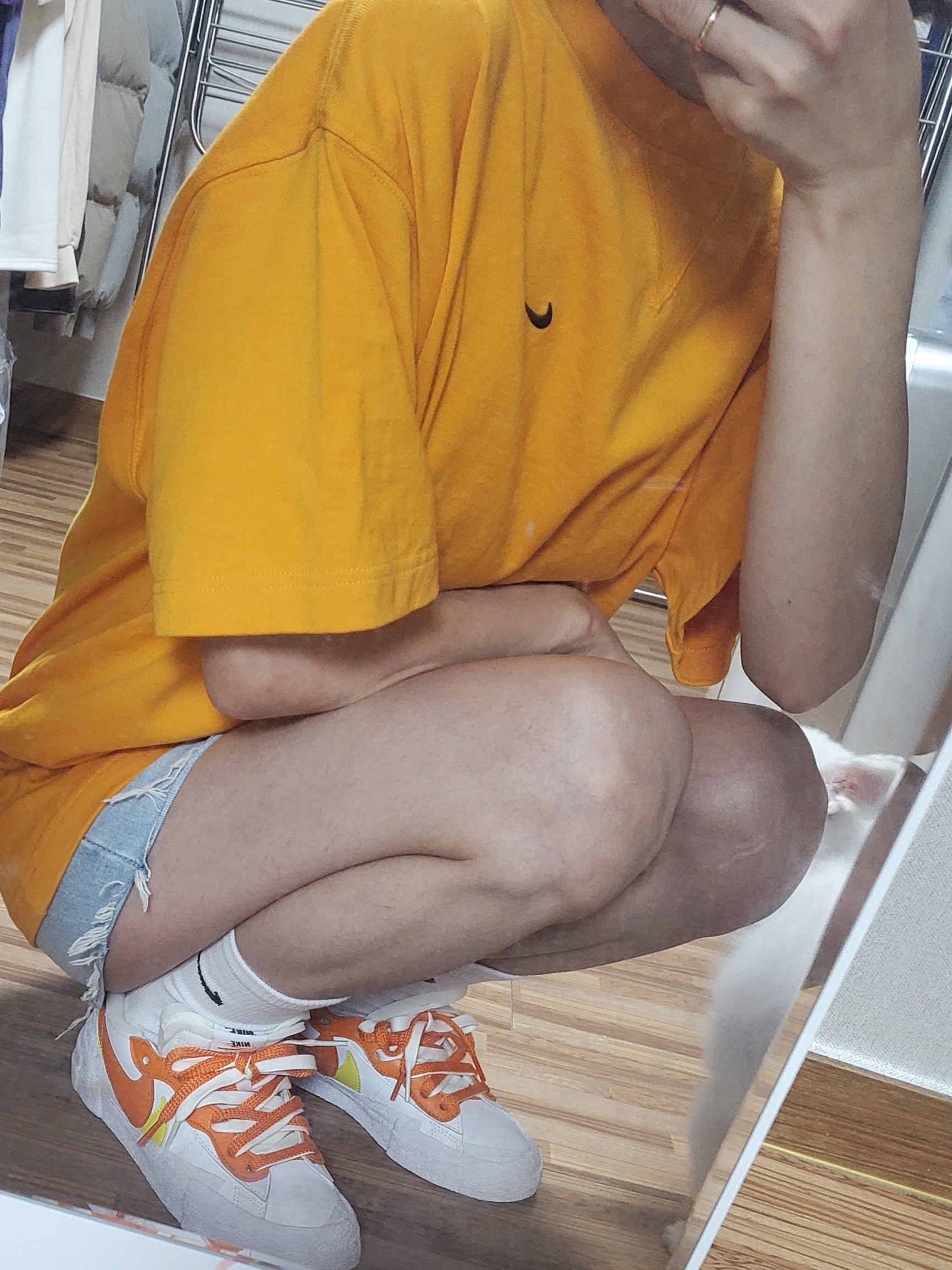 Nike x Sacai Blazer Low Magma Orange, Nike x Kim Jones Oversized T-Shirt Circuit Orange - US/EU 착용 스타일 - 1
