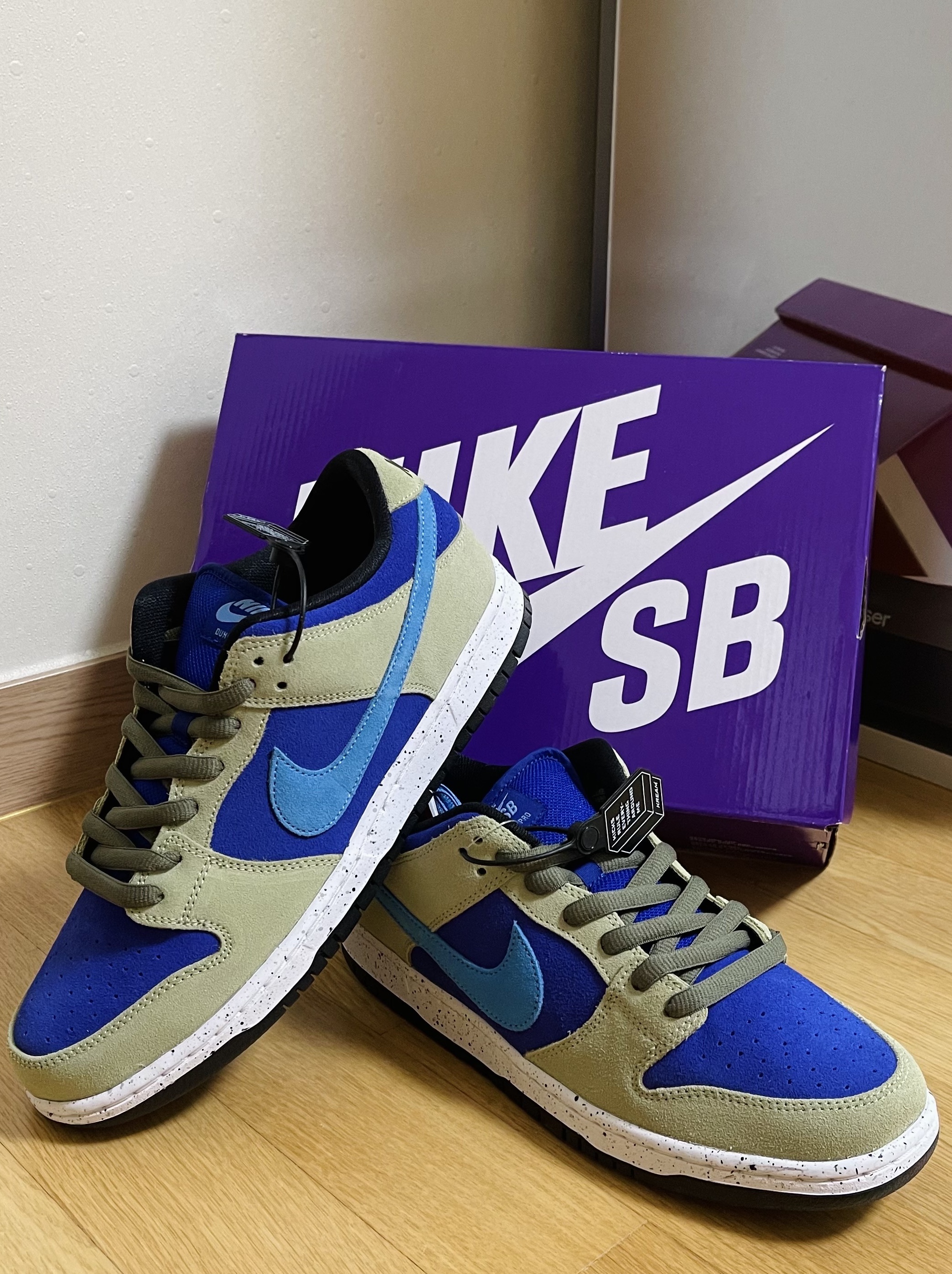 Nike SB Dunk Low Pro Celadon 착용 스타일