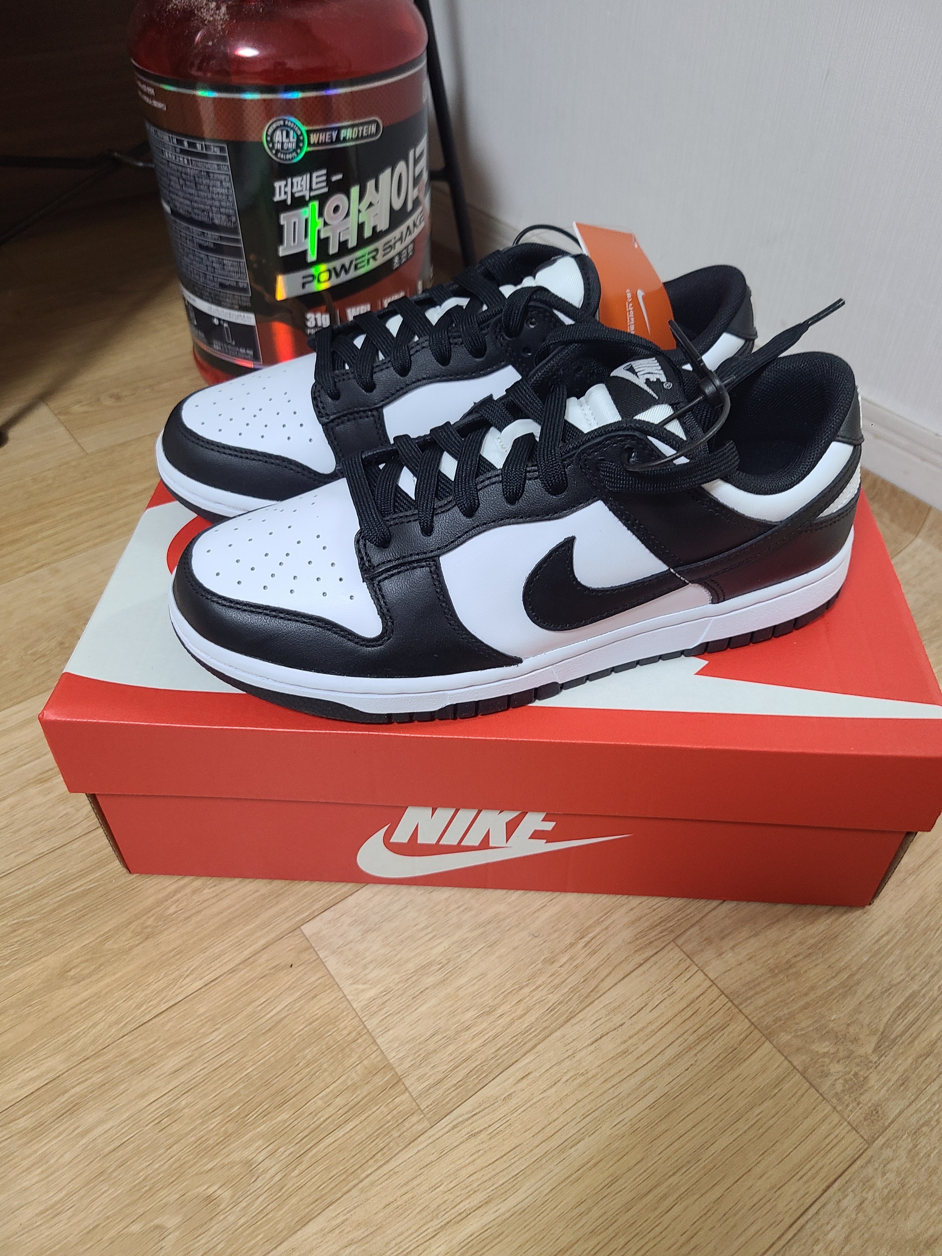 Nike Dunk Low Retro Black 착용 스타일 - 4