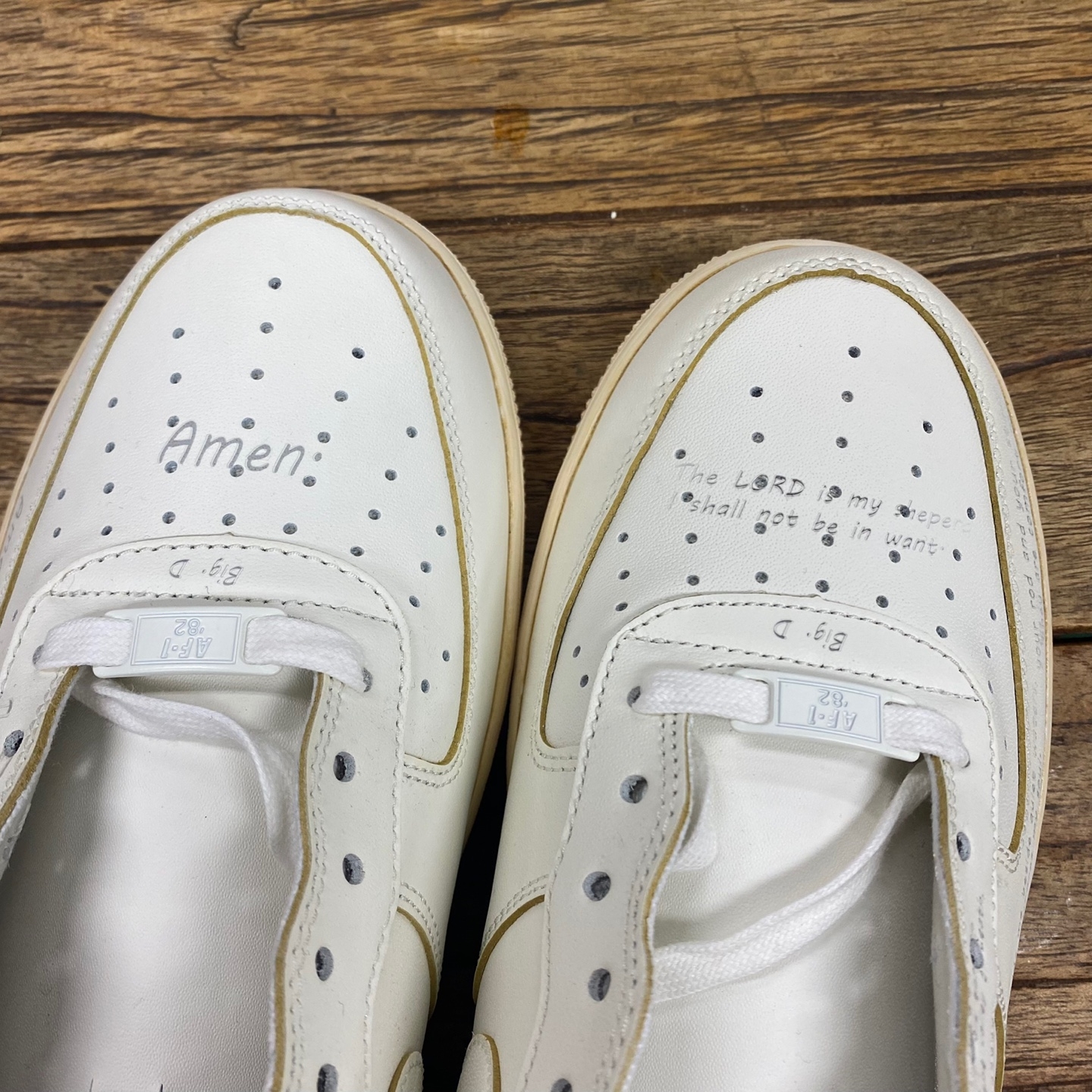 Nike Air Force 1 '07 LV8 Timeless Classic 착용 스타일 - 5