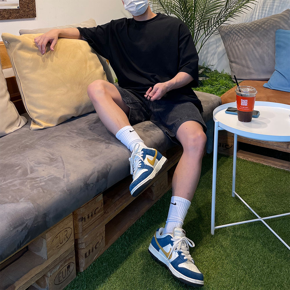 Nike x Kasina Dunk Low 80's Bus 착용 스타일 - 2