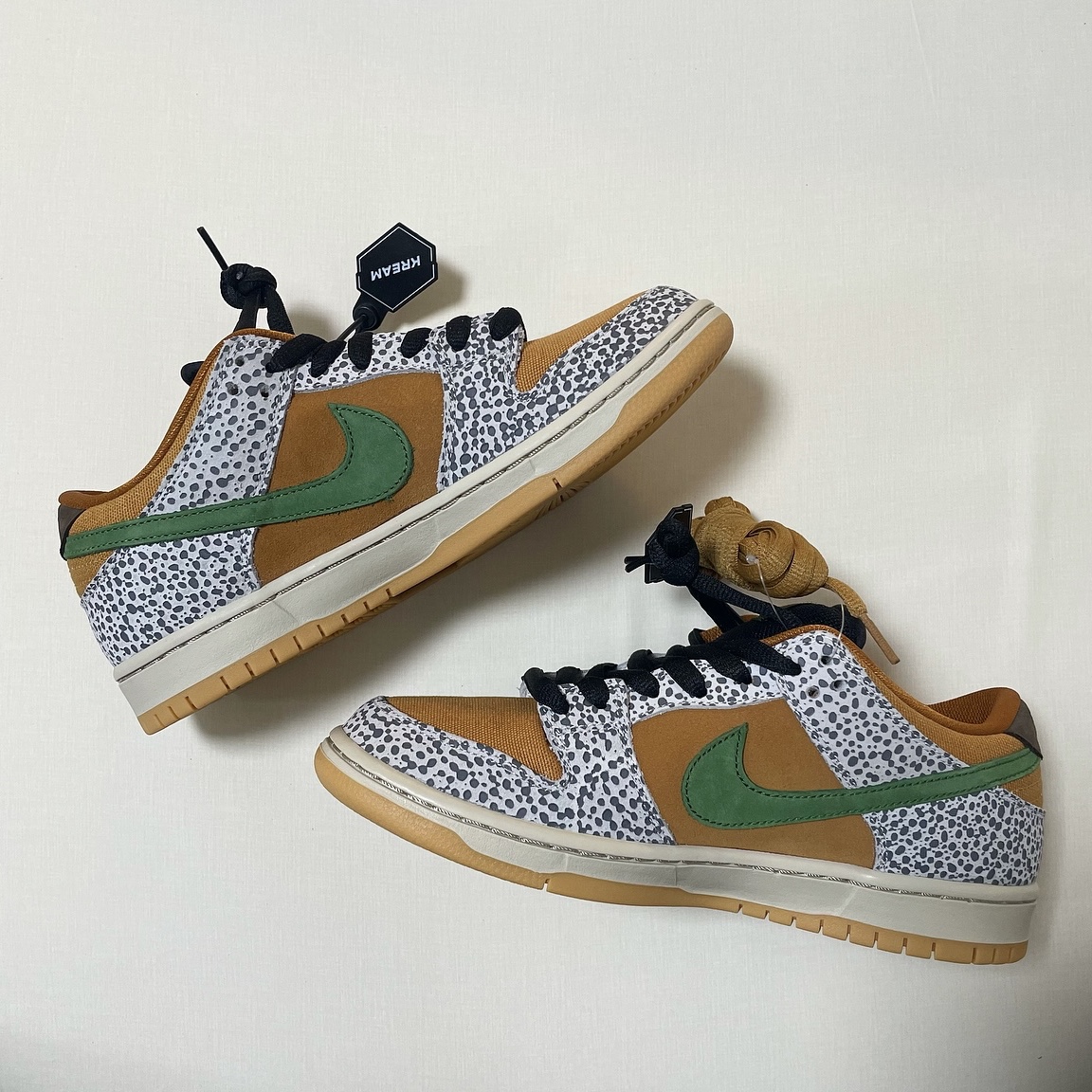Nike SB Dunk Low Pro Safari 착용 스타일