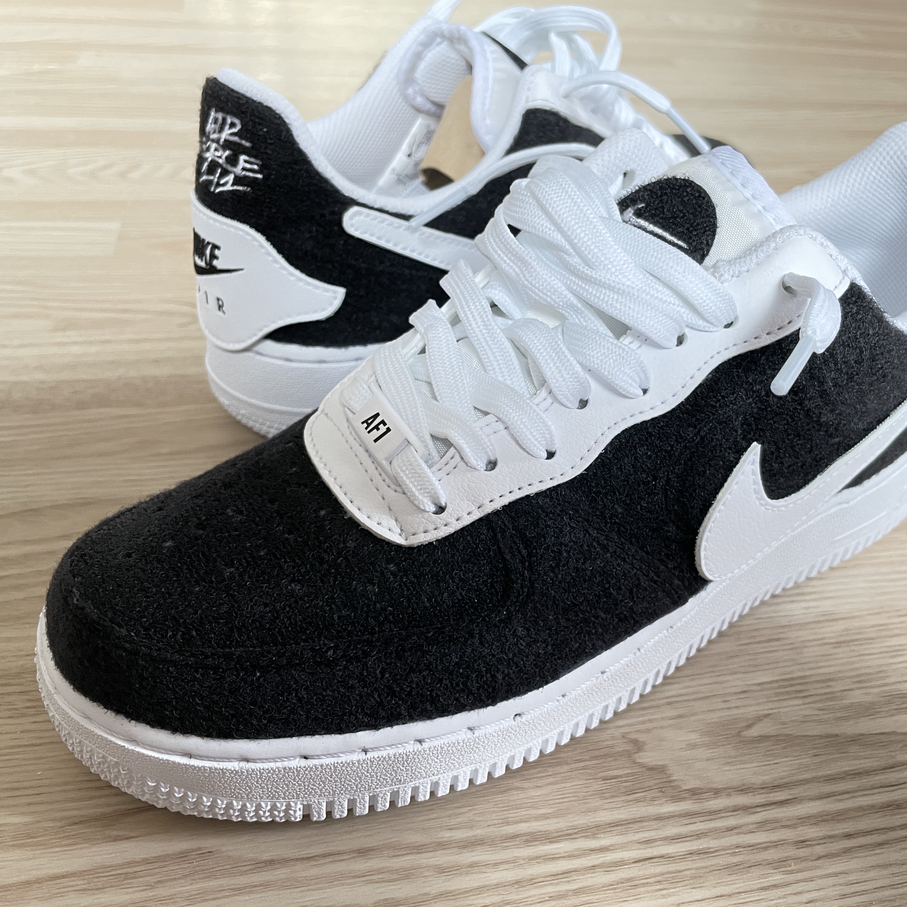 Nike Air Force 1/1 Cosmic Clay 착용 스타일 - 4