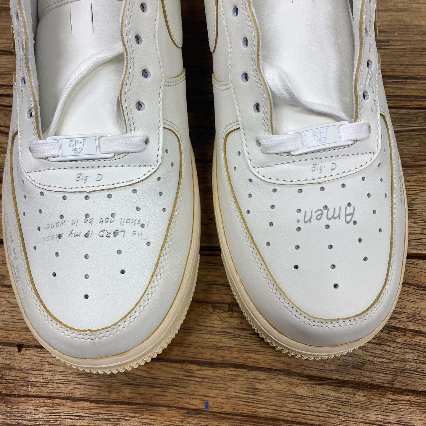 Nike Air Force 1 '07 LV8 Timeless Classic 착용 스타일 - 4