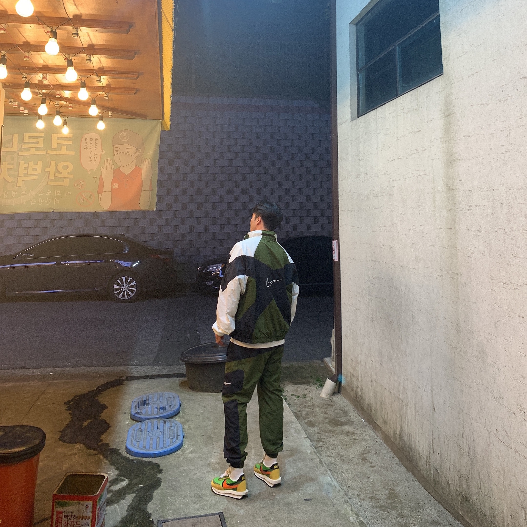 Nike x Sacai LDWaffle Green Multi 착용 스타일