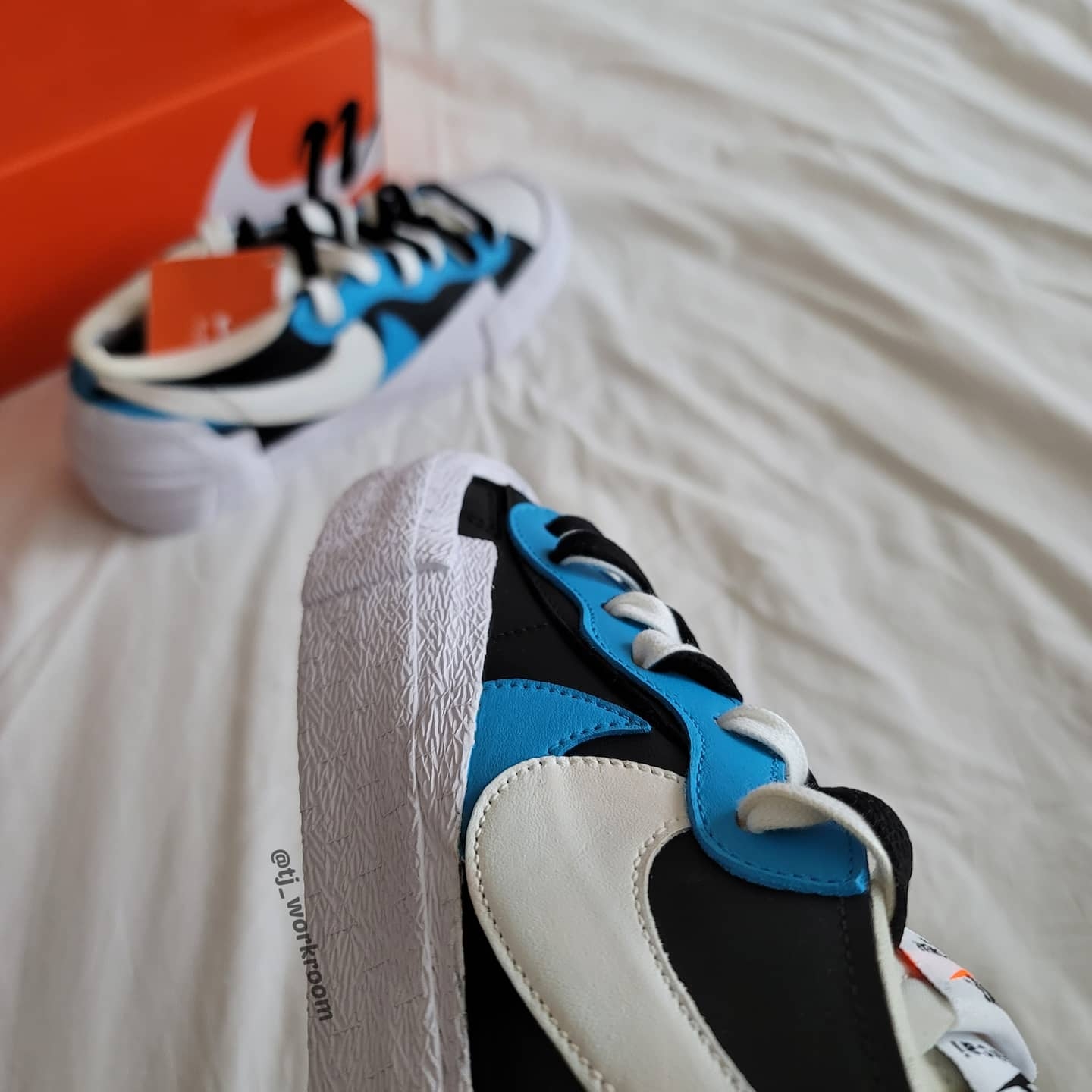 Nike x Sacai Blazer Low Magma Orange 착용 스타일 - 5