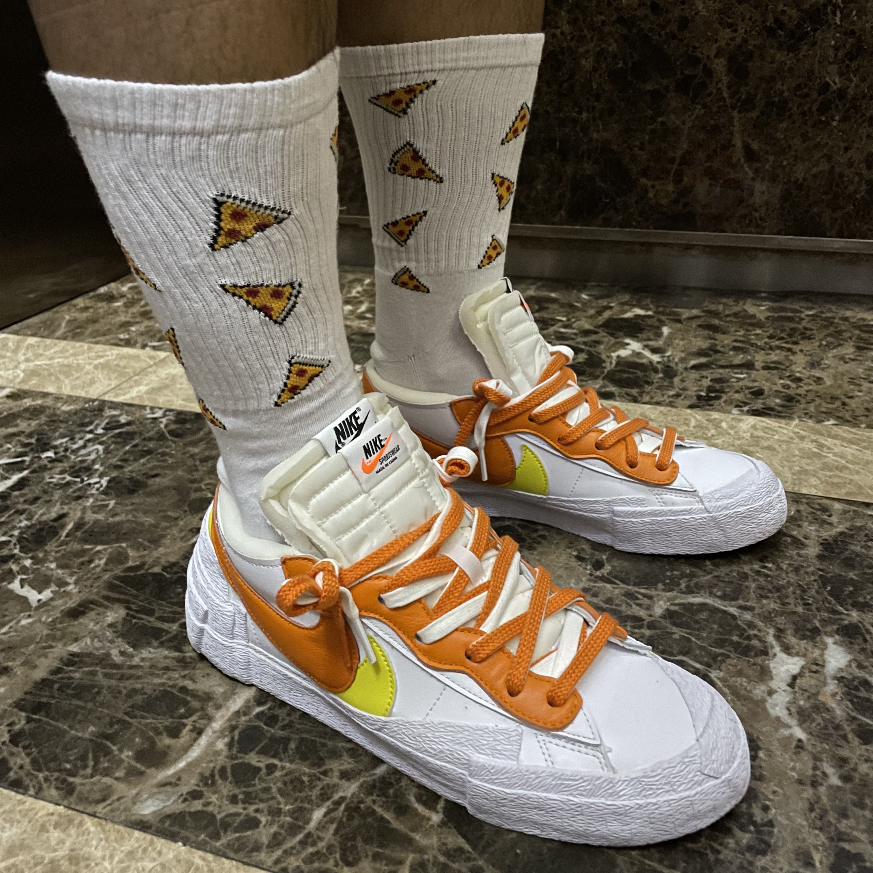 Nike x Sacai Blazer Low Magma Orange 착용 스타일