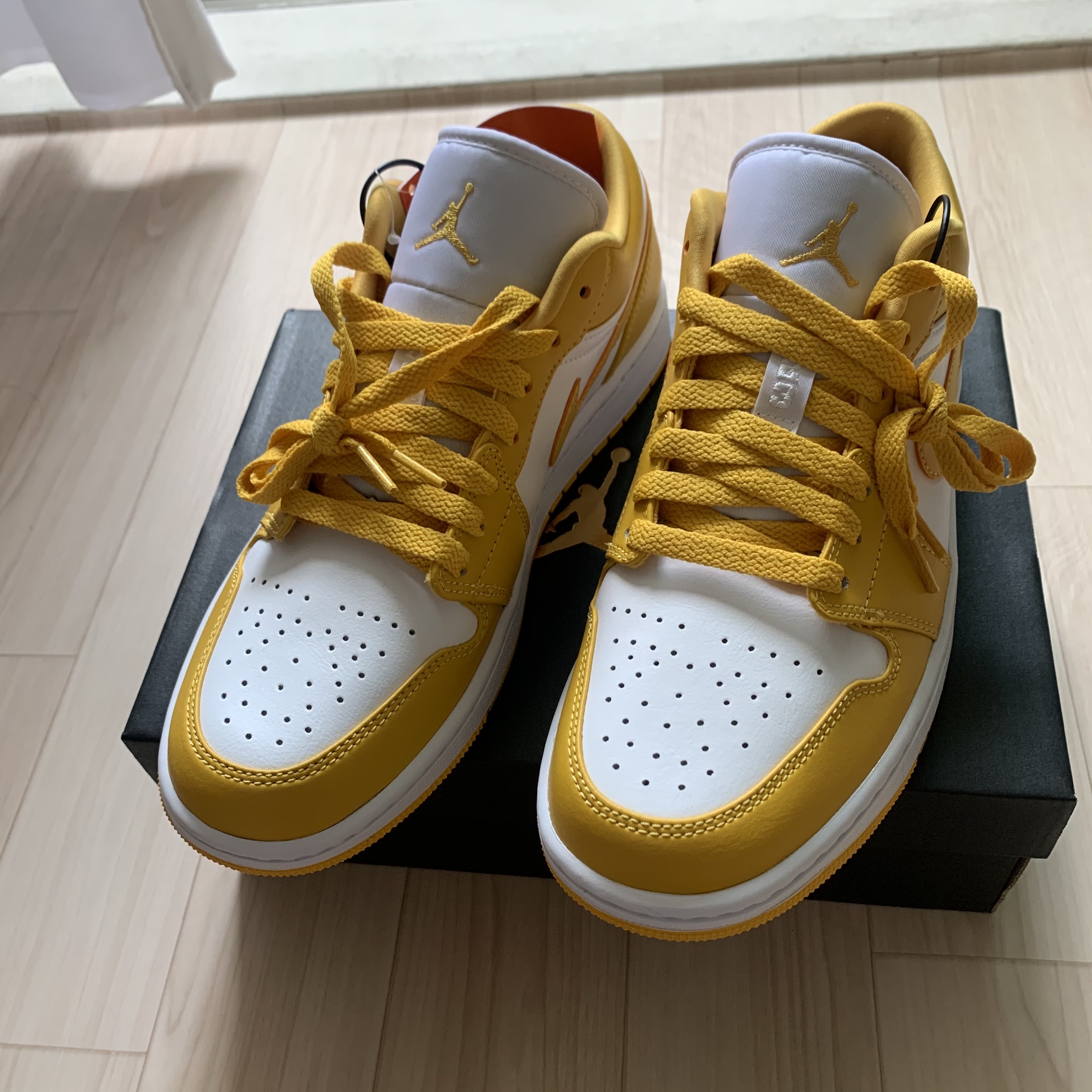 Jordan 1 Low Pollen 착용 스타일 - 2