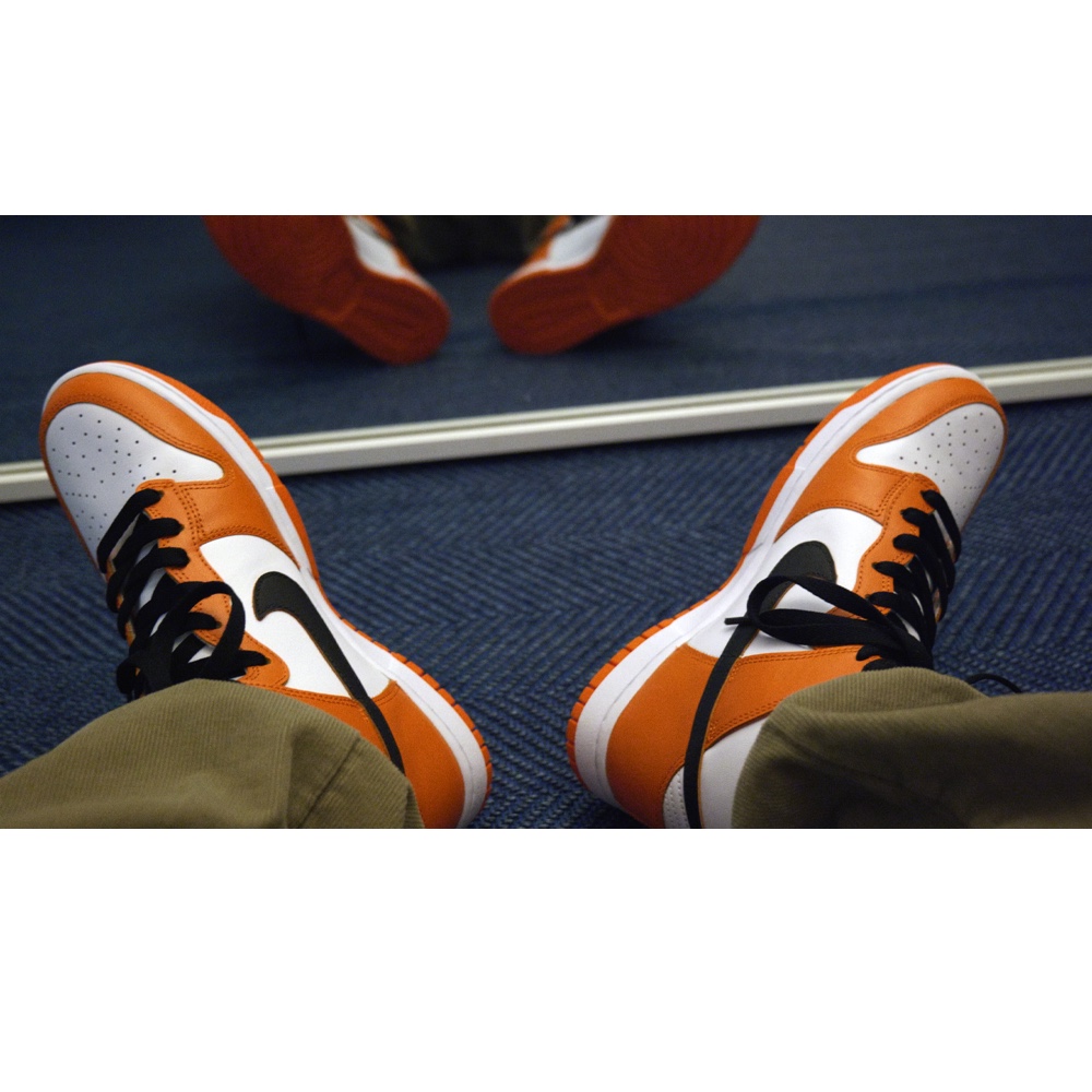 Nike Dunk High Retro Orange Blaze 착용 스타일