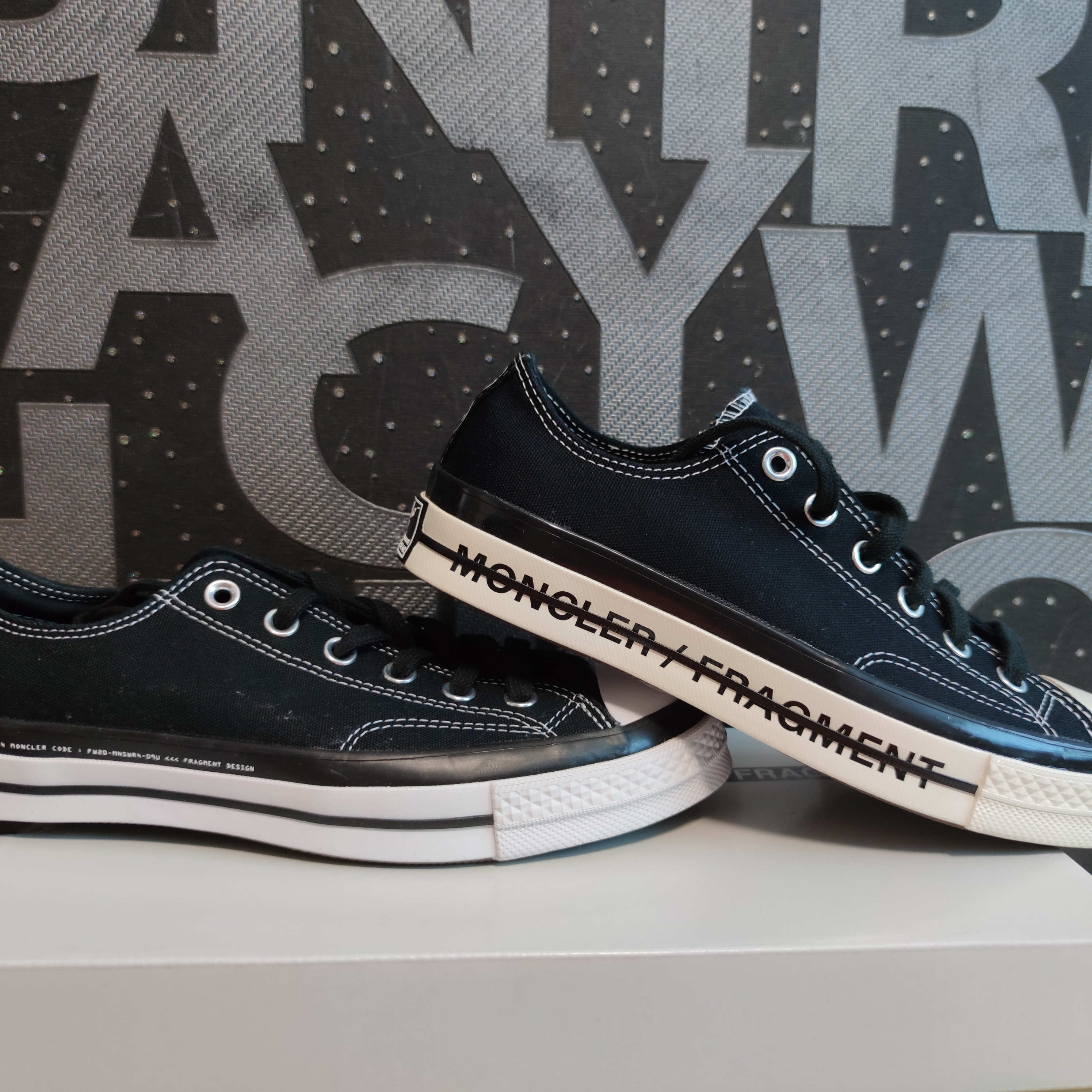 Converse x Moncler x Fragment Chuck 70 Ox Fraylor III Black, Converse x Moncler x Fragment Chuck 70 Ox Black 착용 스타일 - 3