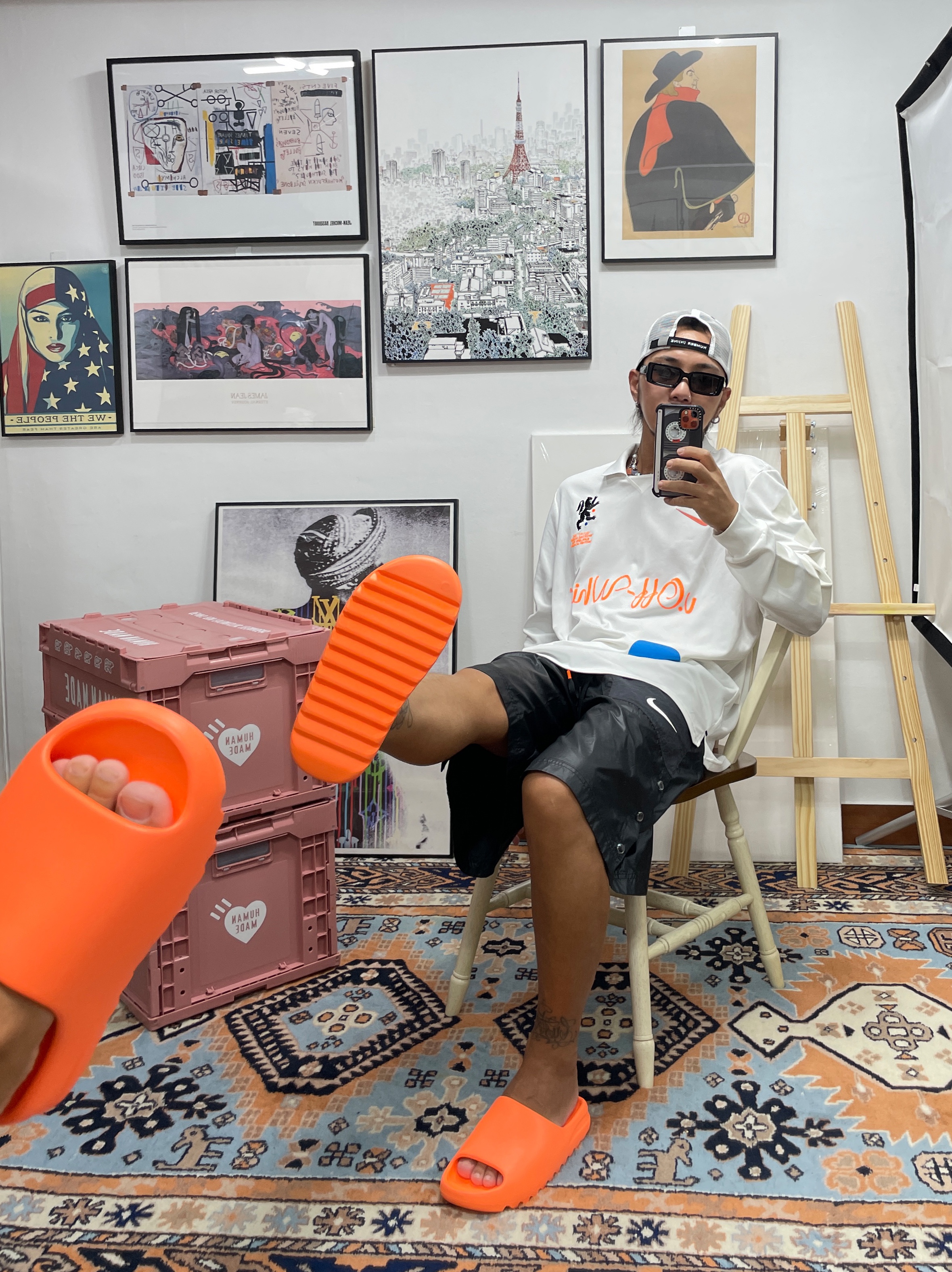 Adidas Yeezy Slide Enflame Orange, Nike x Off-White NRG Football Jersey Home 착용 스타일 - 1