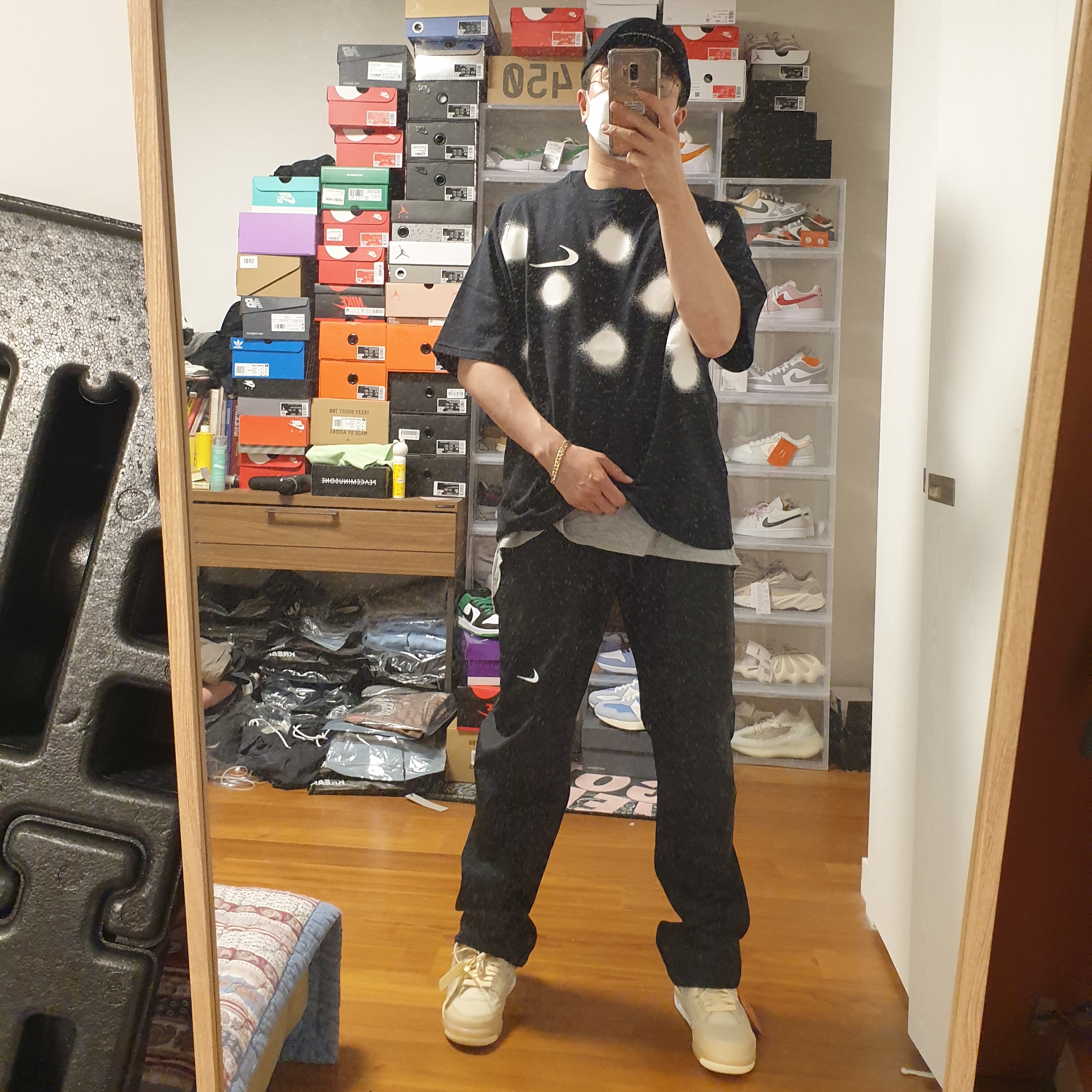 Nike x Off-White NRG Short Sleeve T-Shirt Black, Nike x Off-White NRG Pants Black 착용 스타일 - 2