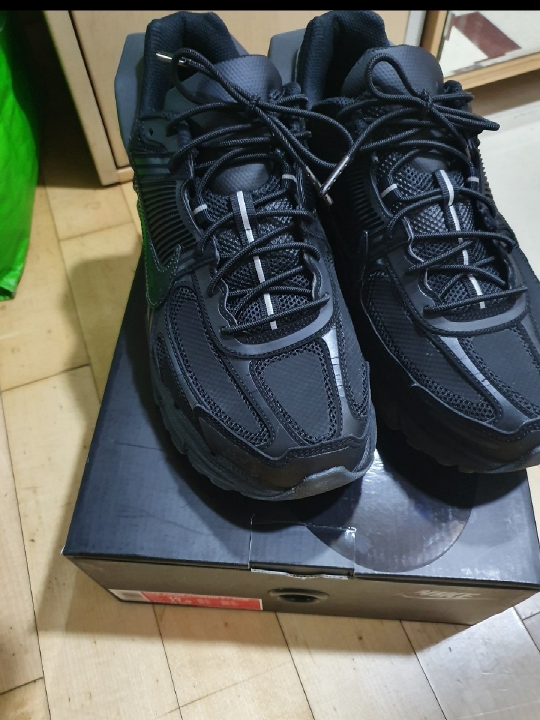 Nike x A-Cold-Wall Zoom Vomero 5 Black 착용 스타일