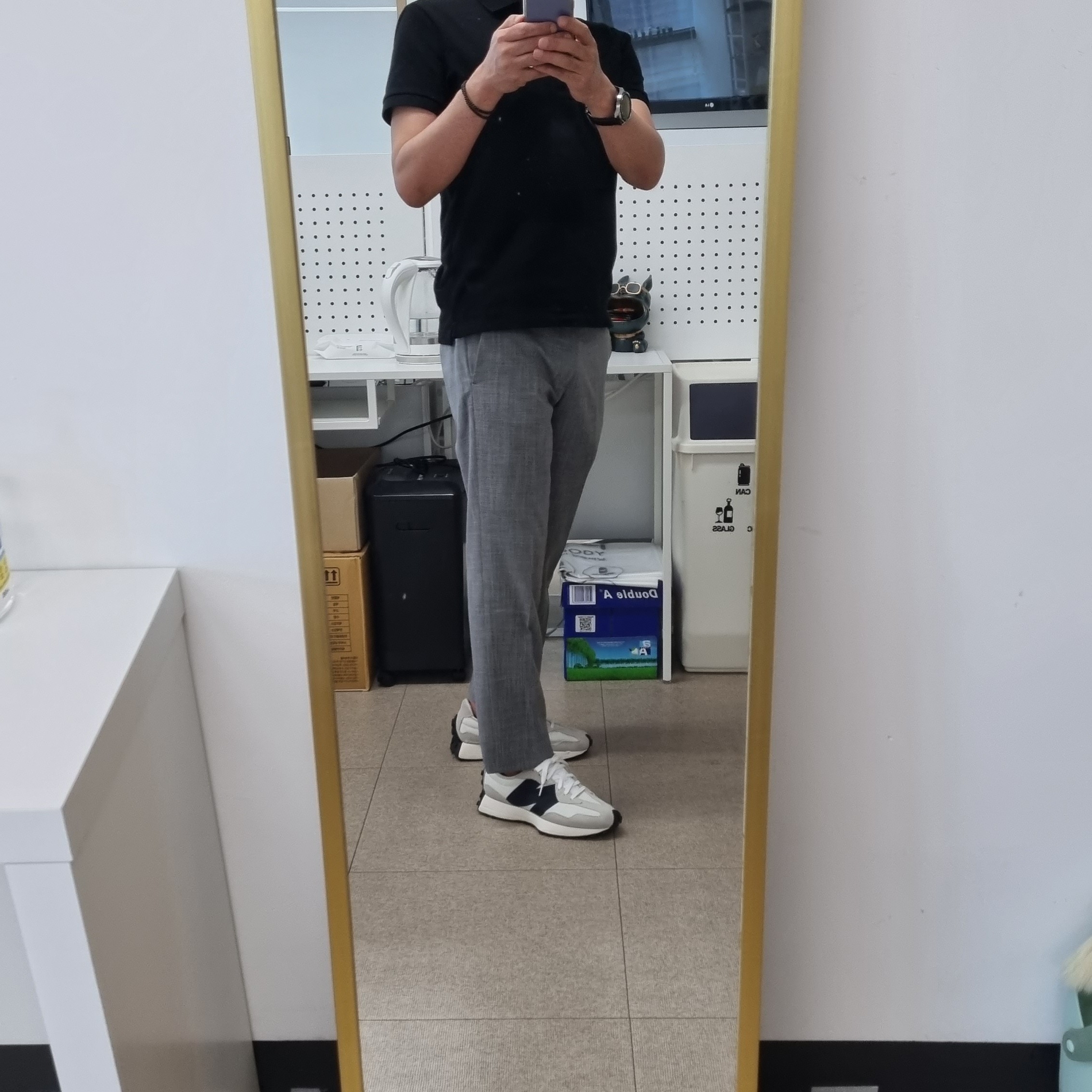 New Balance 327 White Black 착용 스타일