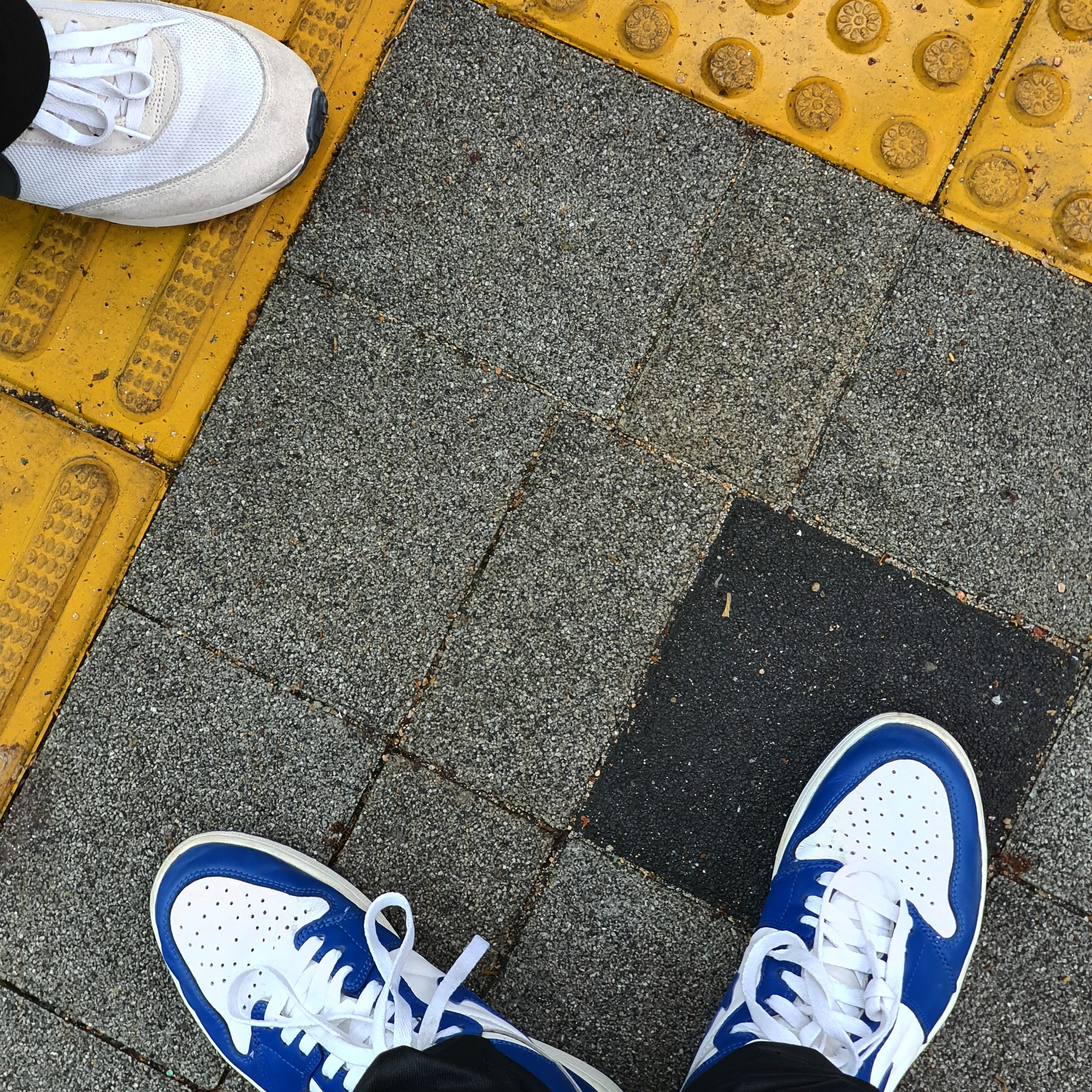 Jordan 1 Retro Storm Blue 착용 스타일