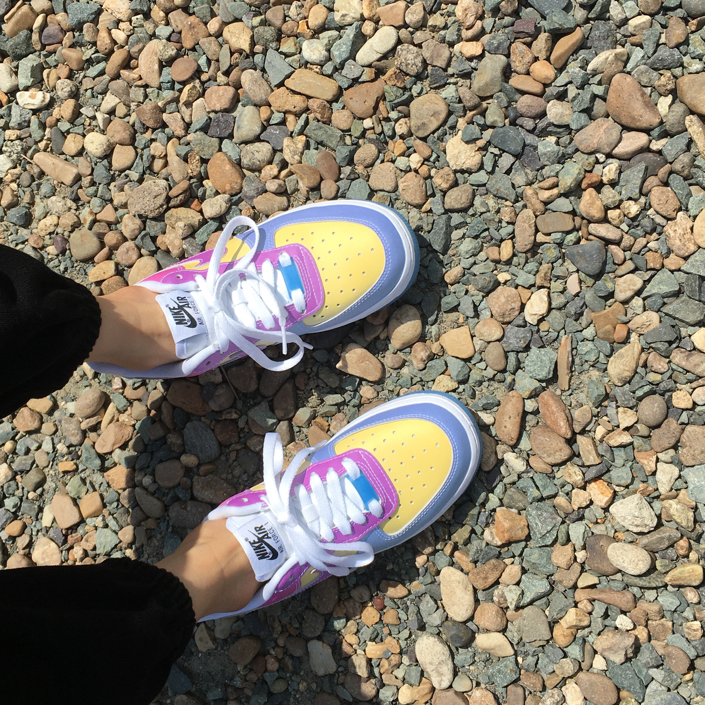 (W) Nike Air Force 1 '07 LX Photochromic 착용 스타일