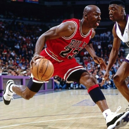 Jordan 11 Retro Concord 2018 착용 스타일 - 3