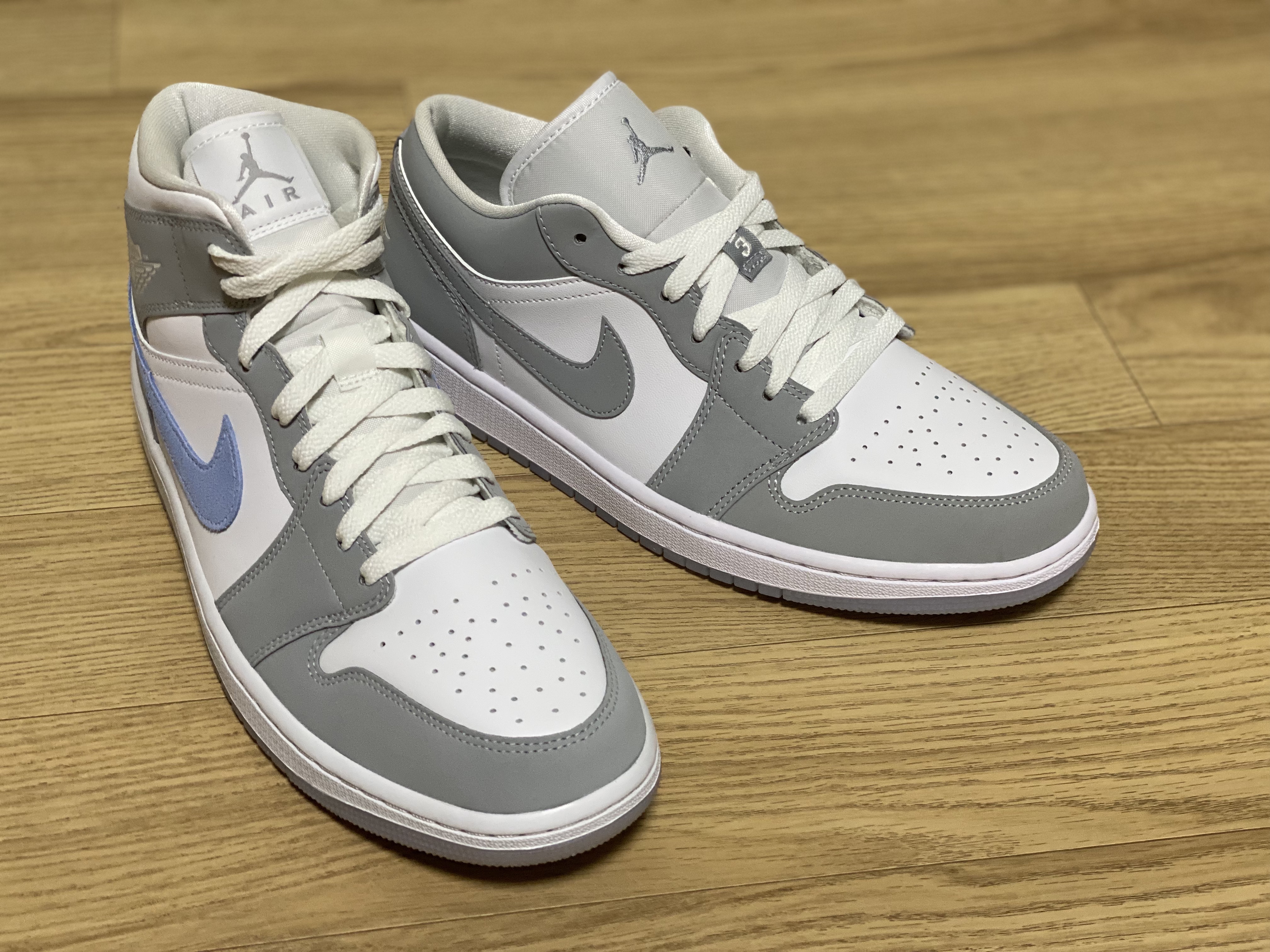 (W) Jordan 1 Low White Wolf Grey, (W) Jordan 1 Mid Wolf Grey 착용 스타일 - 1