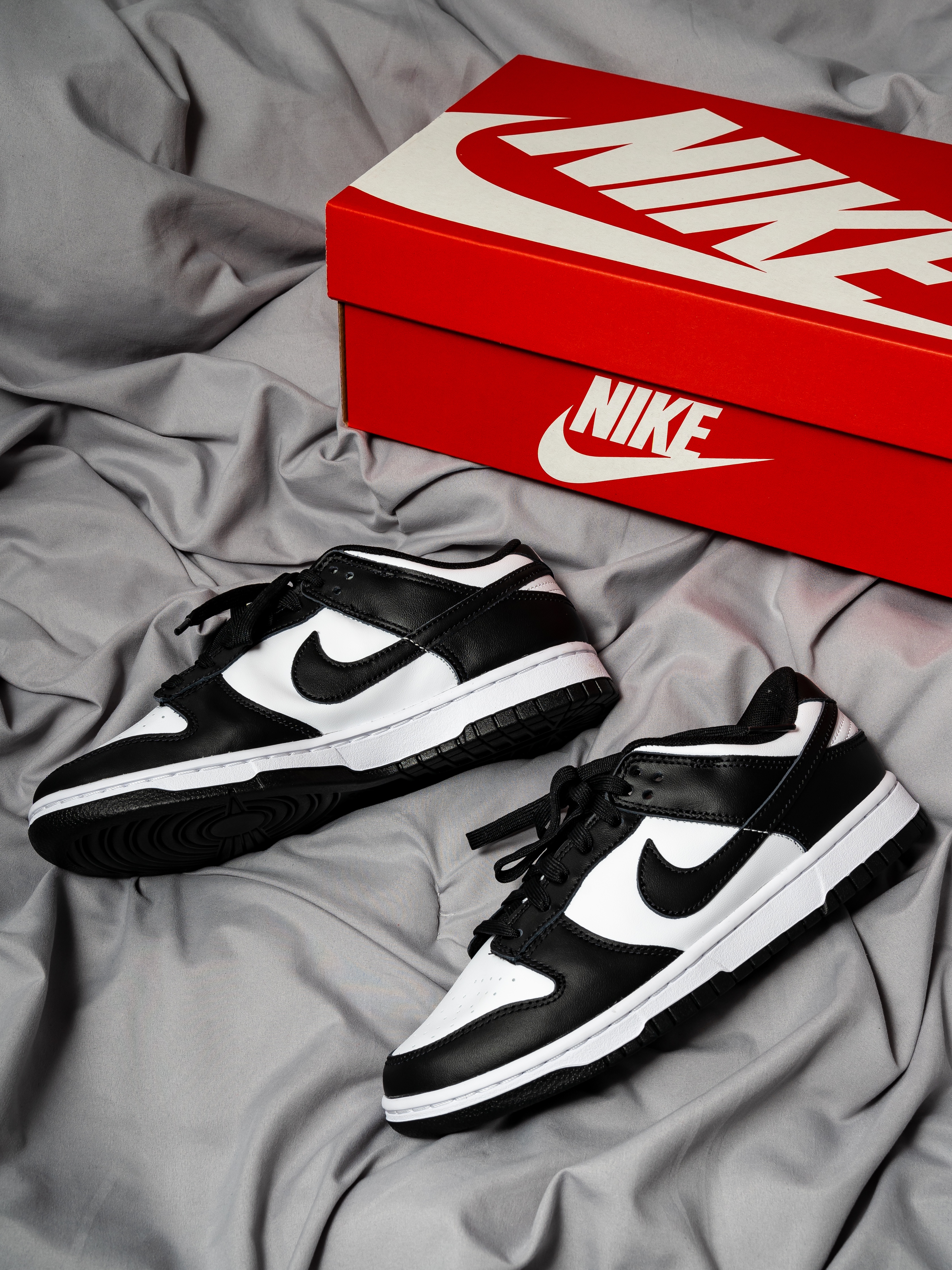 Nike Dunk Low Retro Black 착용 스타일