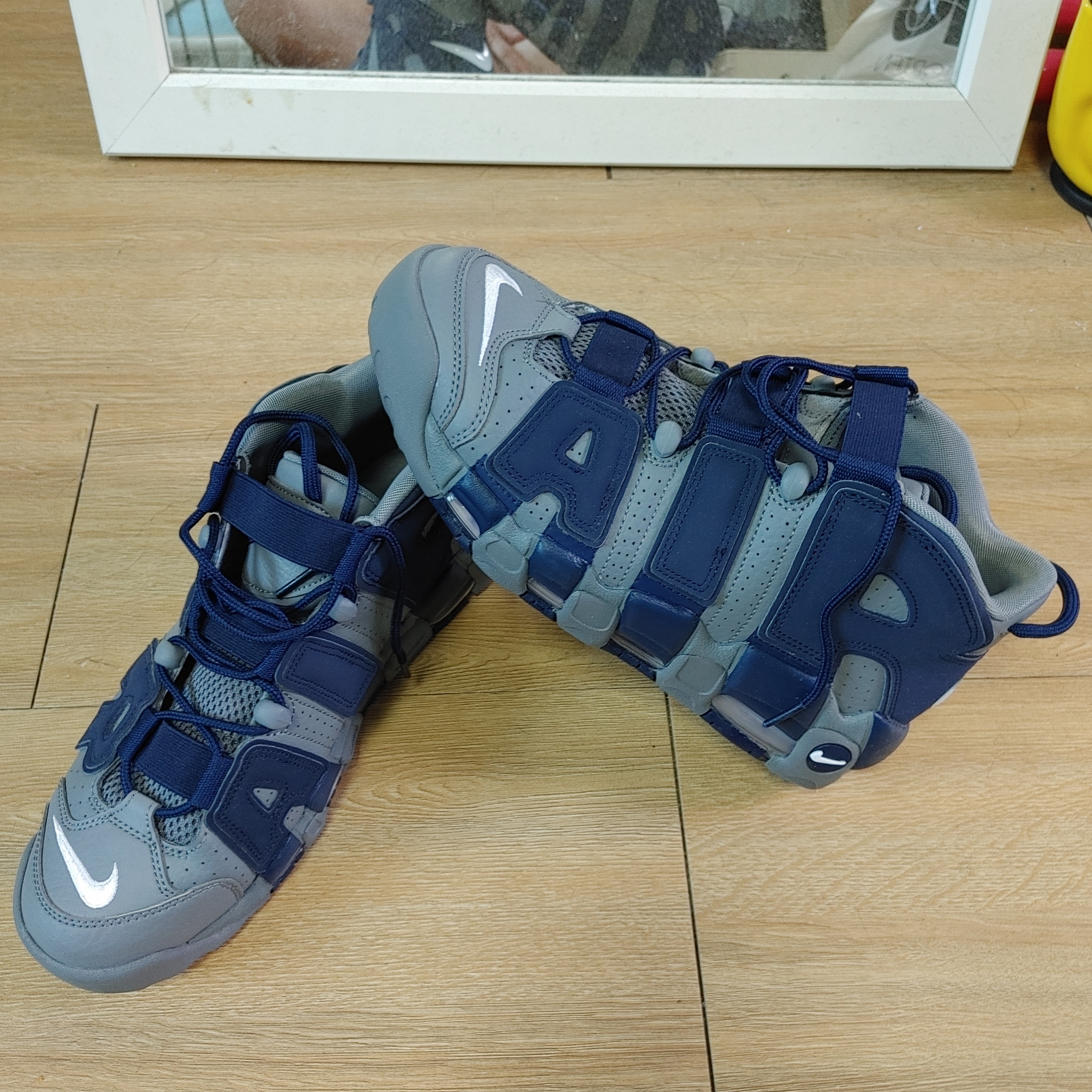 Nike Air More Uptempo 96 Loud and Clear 2021 착용 스타일 - 3