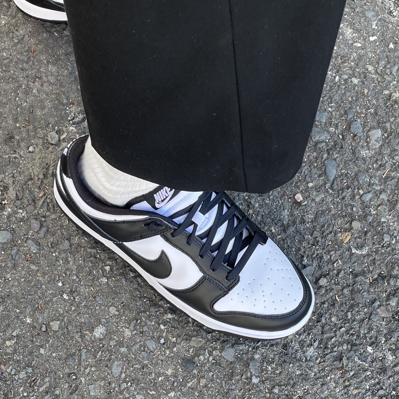 Nike Dunk Low Retro Black 착용 스타일