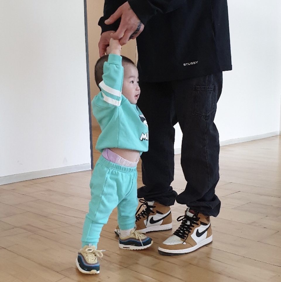 Jordan 1 Retro High Rookie of the Year, (TD) Nike x Sean Wotherspoon Air Max 1/97 착용 스타일