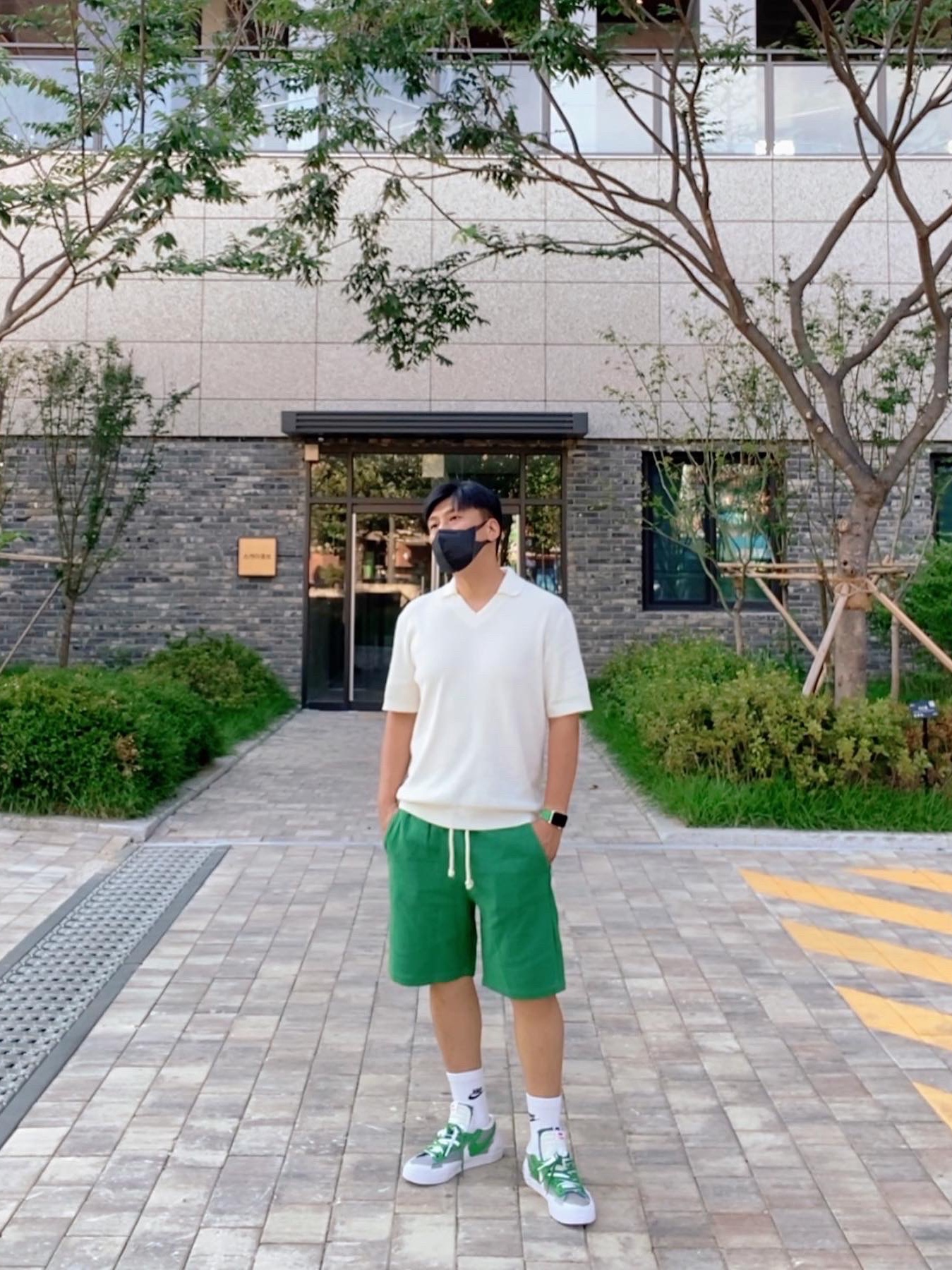 Nike x Sacai Blazer Low Classic Green 착용 스타일