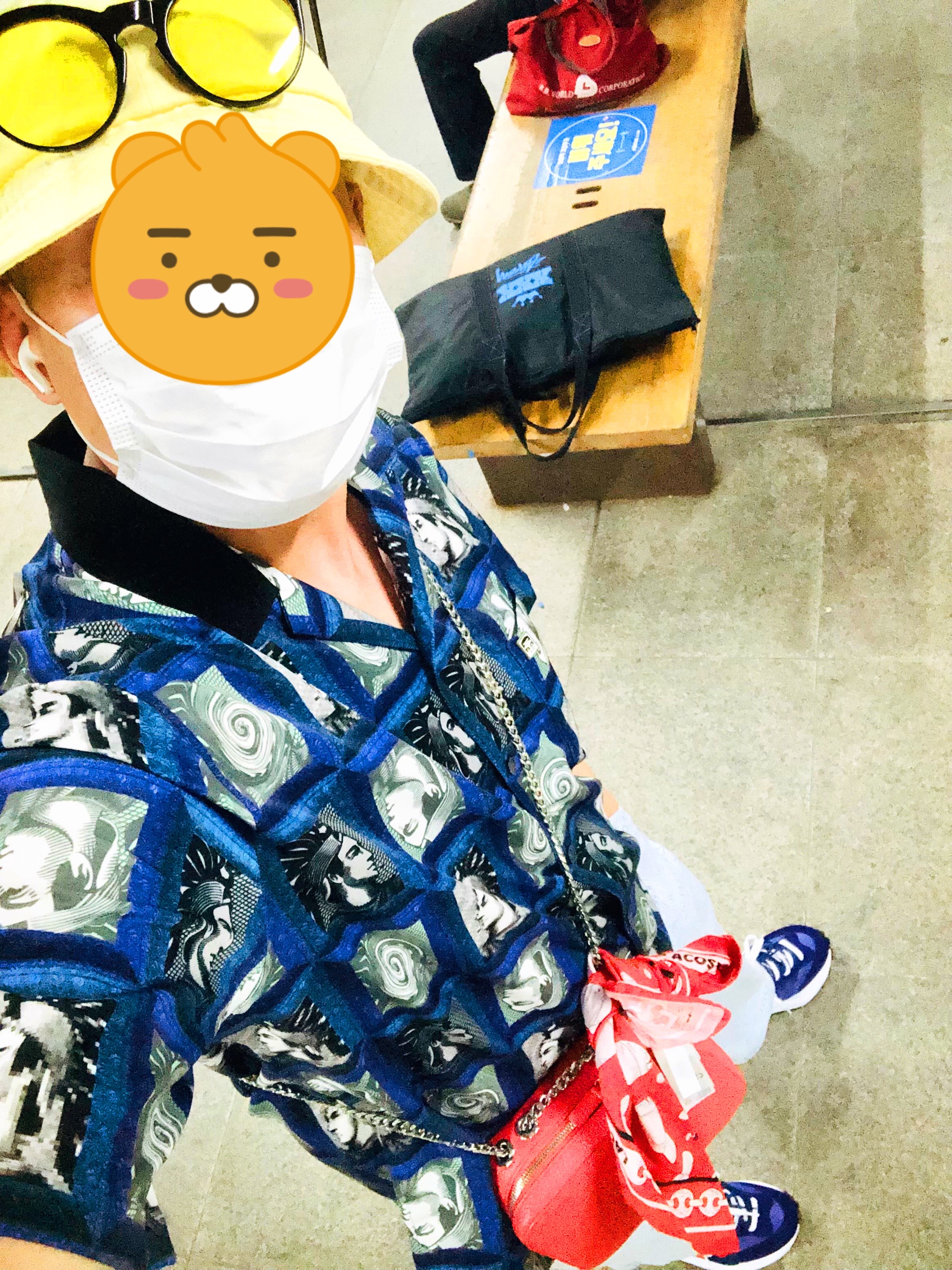 Nike x Sacai VaporWaffle Dark Iris 착용 스타일 - 5