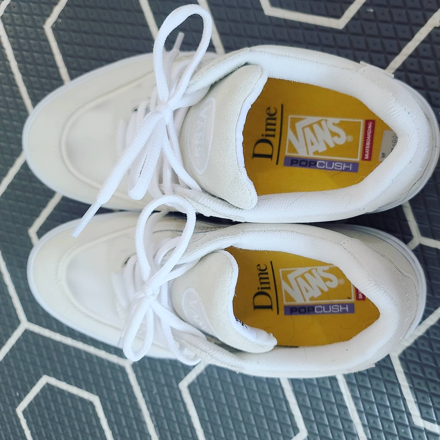 Vans x Dime Wayvee Egret 착용 스타일 - 2