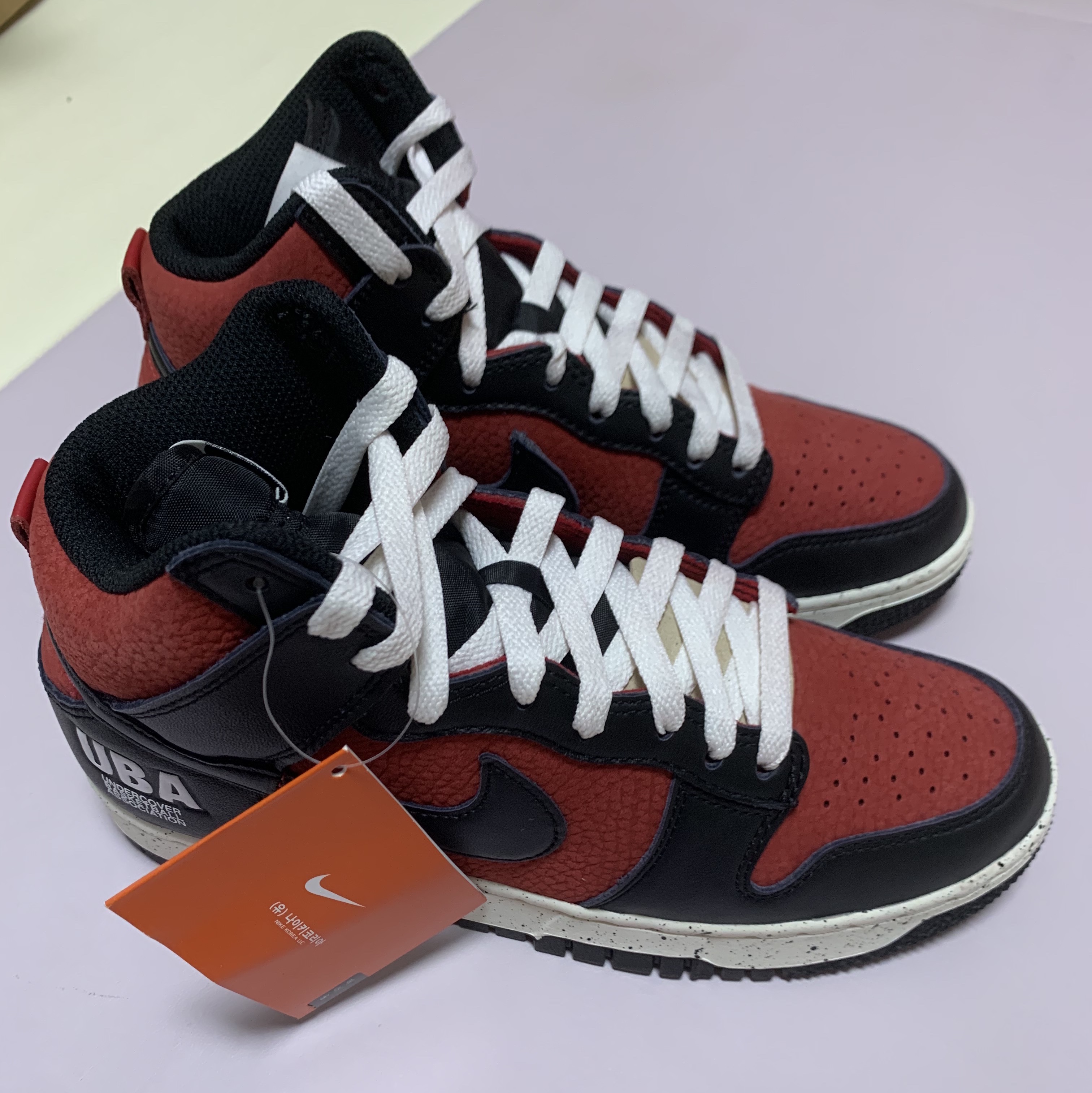 Nike x Undercover Dunk High 1985 Gym Red 착용 스타일
