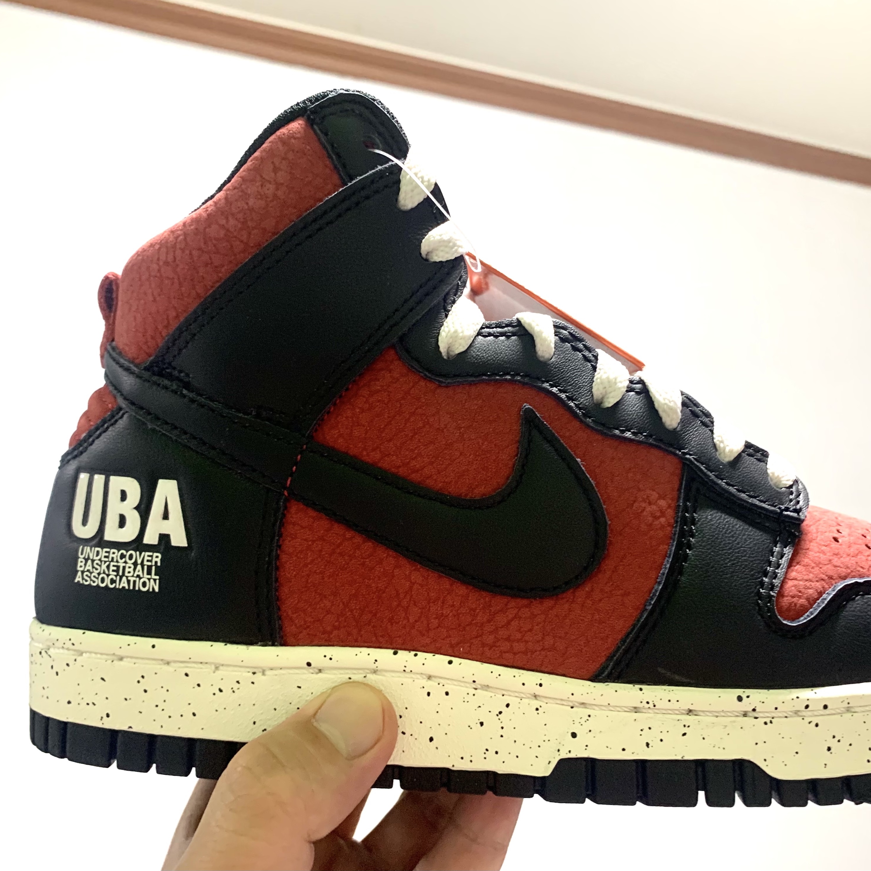 Nike x Undercover Dunk High 1985 Gym Red 착용 스타일