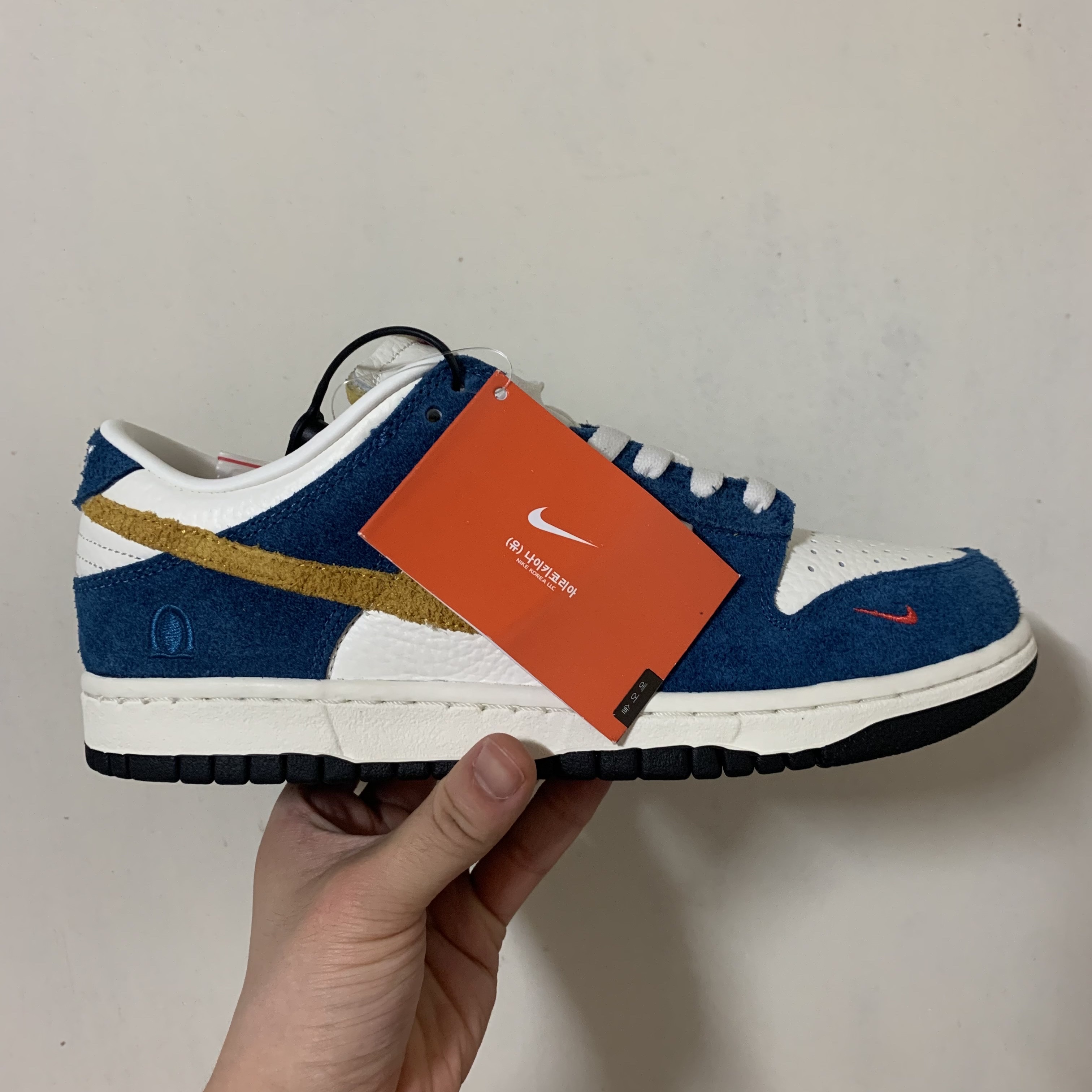Nike x Kasina Dunk Low 80's Bus 착용 스타일 - 1