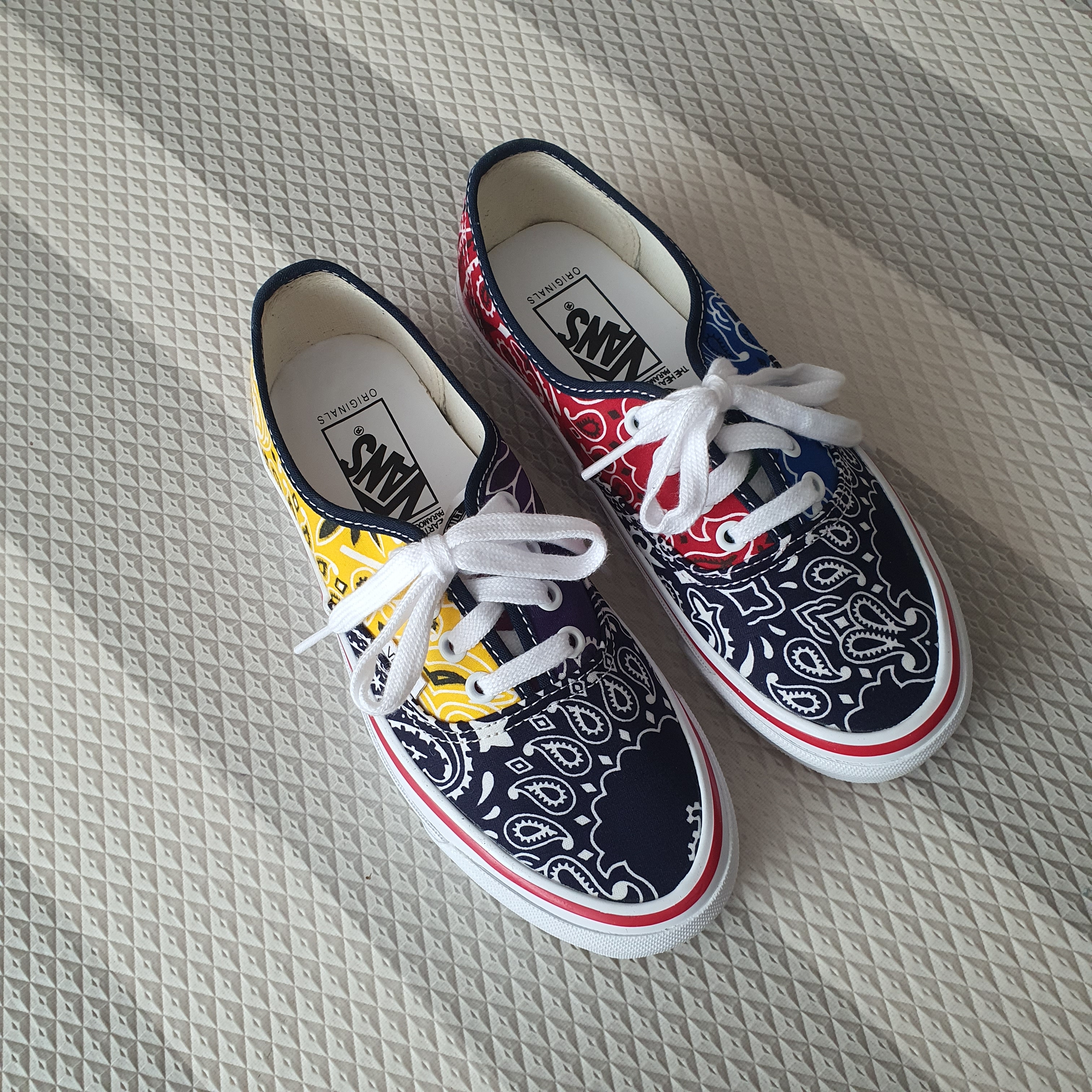 Vans Vault x Bedwin & The Heartbreakers OG Authentic LX Multi-Color-Yellow 착용 스타일 - 1