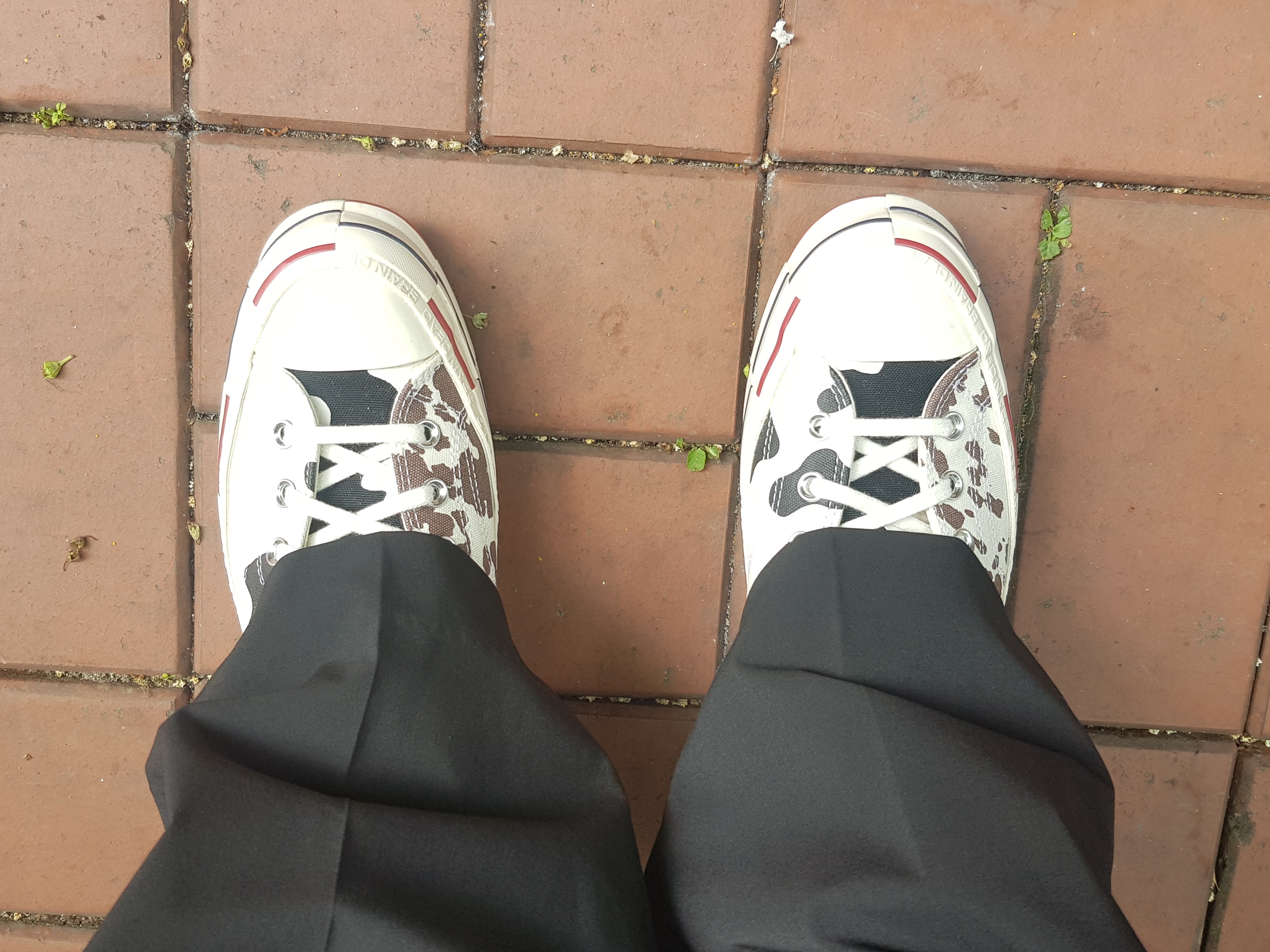 Converse x Brain Dead Chuck 70 Hi Egret 착용 스타일 - 1
