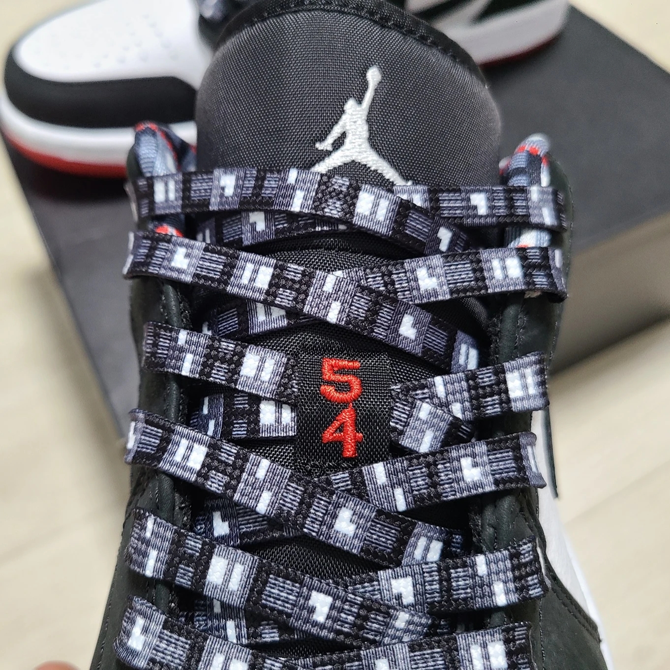 Jordan 1 Low Quai 54 2021 착용 스타일 - 3