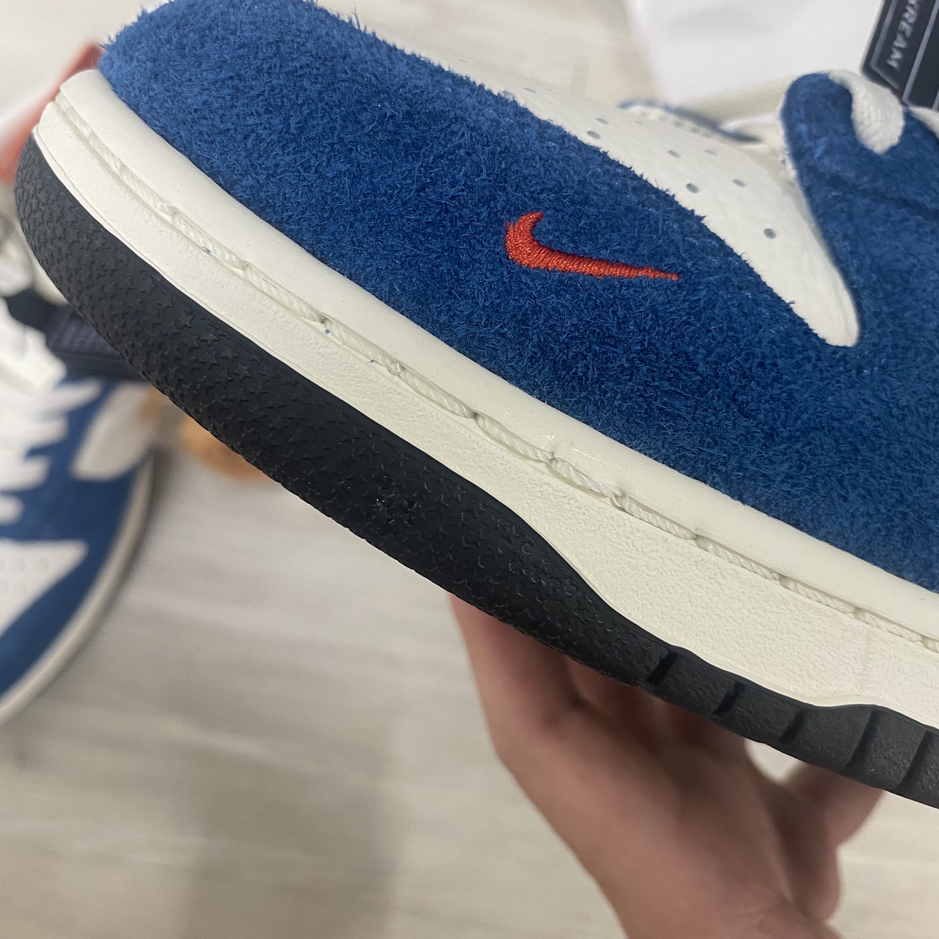Nike x Kasina Dunk Low 80's Bus 착용 스타일 - 2