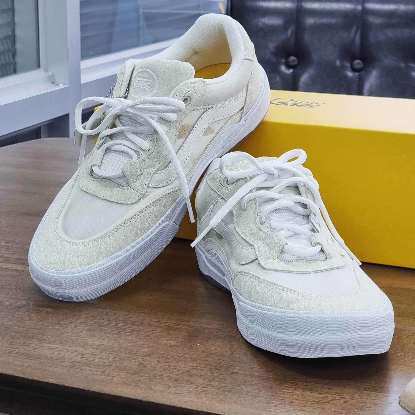 Vans x Dime Wayvee Egret 착용 스타일 - 2