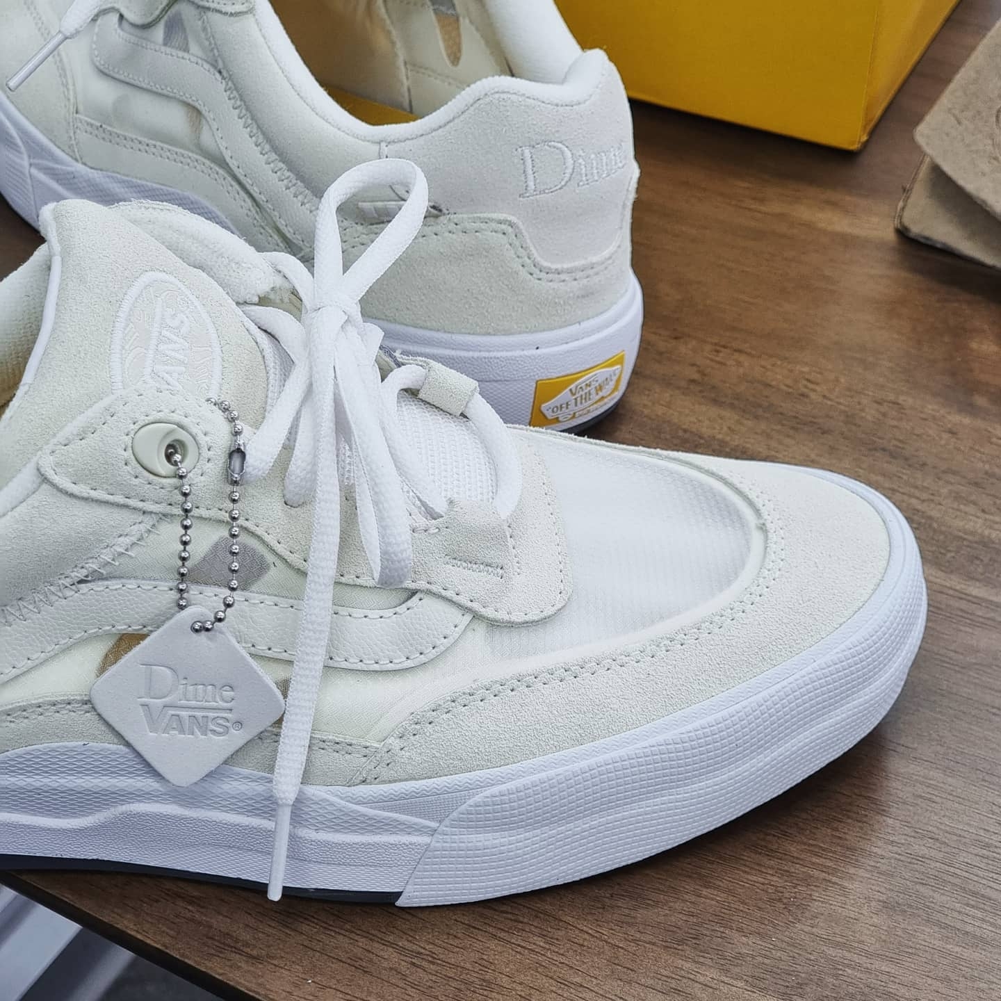 Vans x Dime Wayvee Egret 착용 스타일 - 3