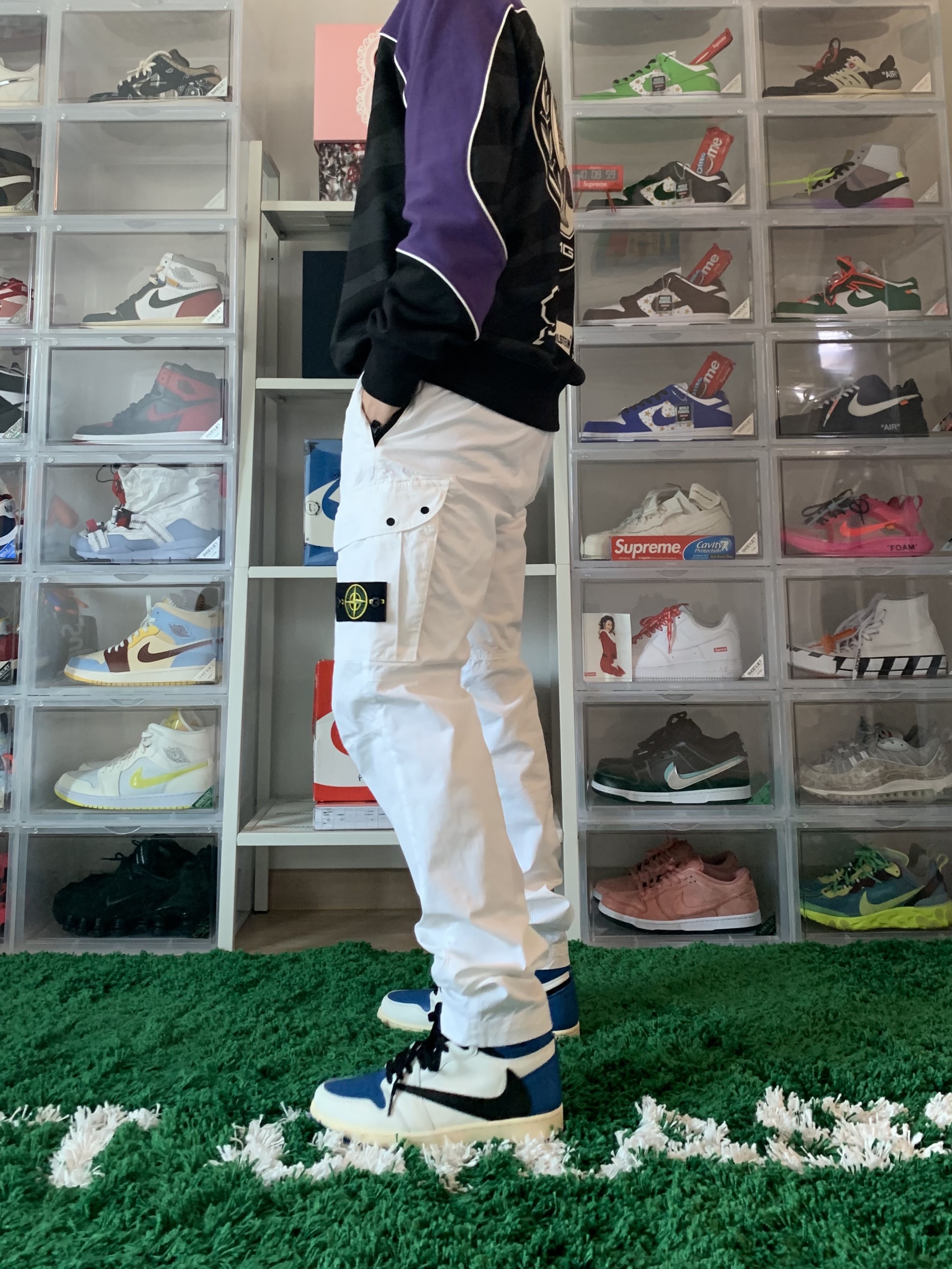 Jordan 1 x Travis Scott x Fragment Retro High OG SP Military Blue, Palace x AMG Technical Crew Black - 21SS 착용 스타일 - 2