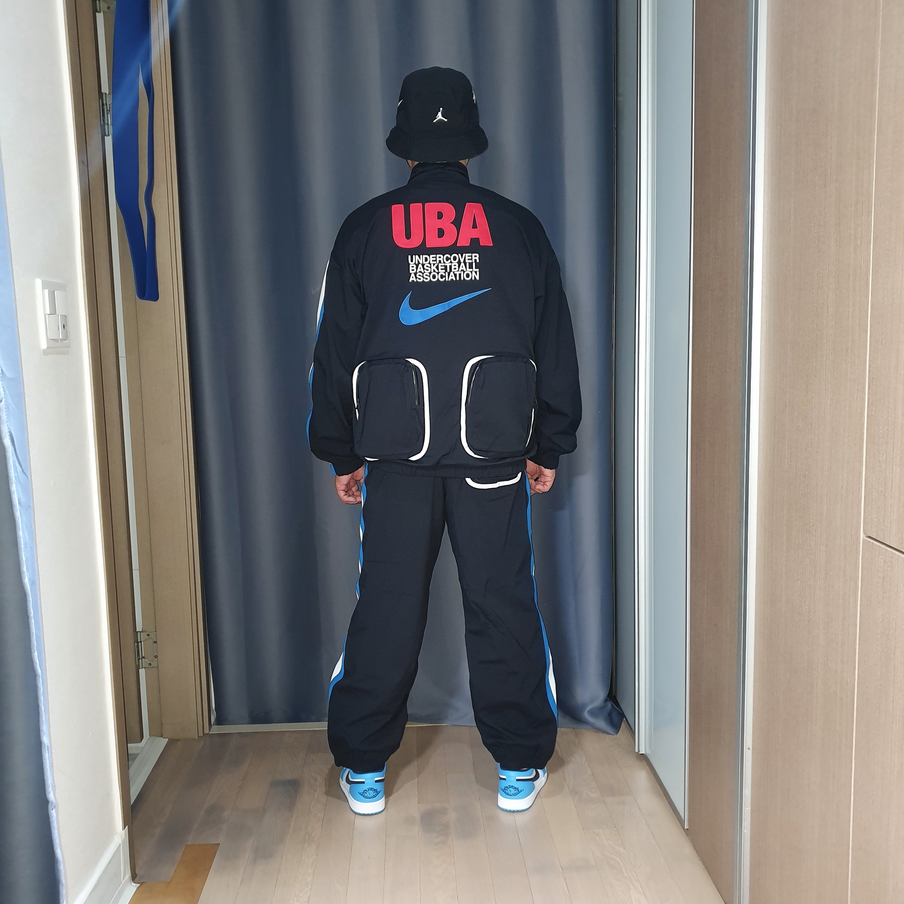 Nike x Undercover NRG Track Suit Black - Asia, Jordan 1 Low Dark Powder Blue 착용 스타일 - 5