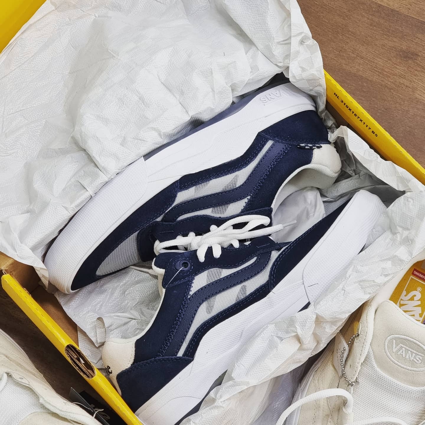 Vans x Dime Wayvee Evening Blue 착용 스타일 - 3