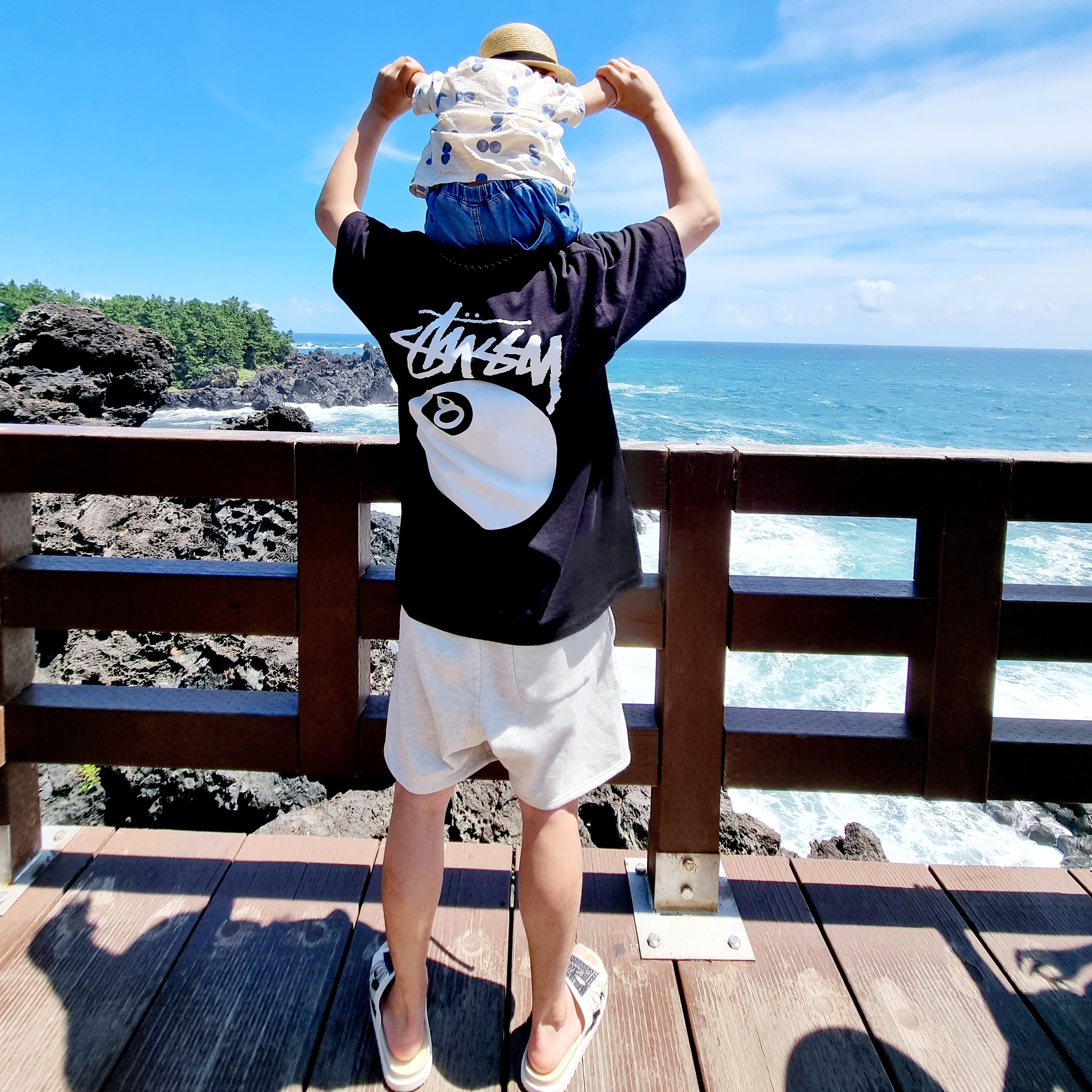 Stussy 8 Ball T-Shirt Black - 21SS, Nike Asuna Slide Pale Ivory Rattan 착용 스타일 - 2