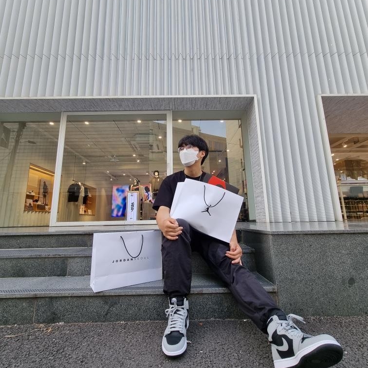 Jordan 1 Retro High OG Shadow 2.0 착용 스타일