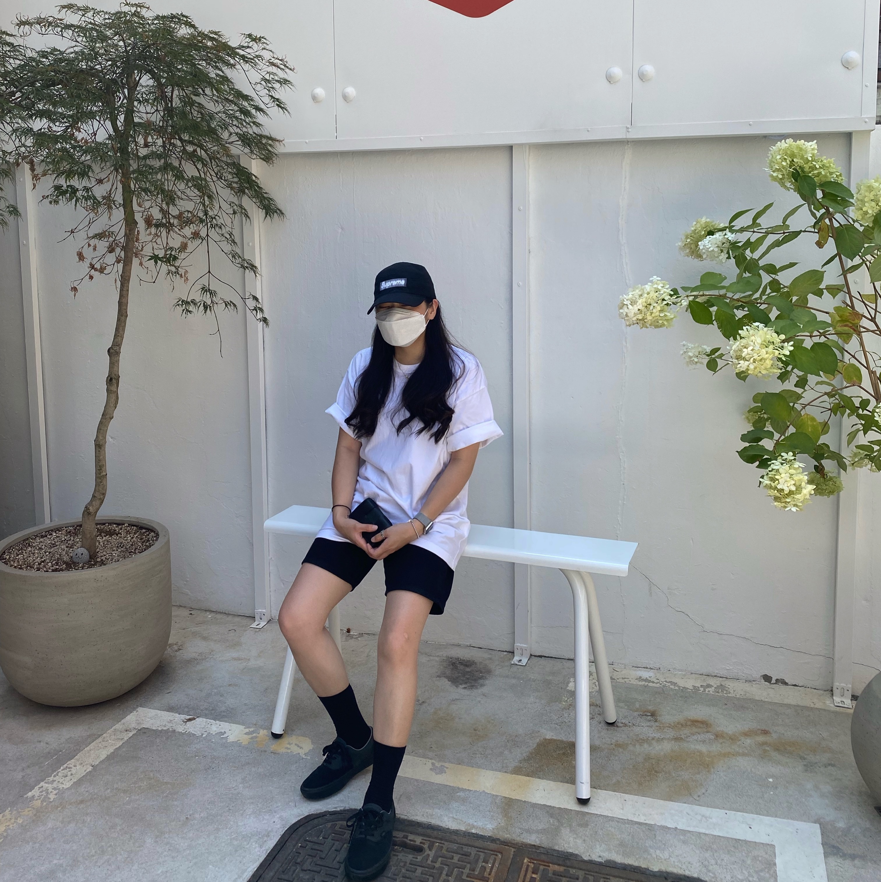 Vans x Neighborhood ComfyCush Era Black, Supreme Reversed Label Camp Cap Black - 21SS 착용 스타일