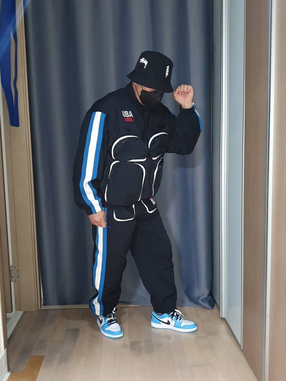 Nike x Undercover NRG Track Suit Black - Asia, Jordan 1 Low Dark Powder Blue 착용 스타일 - 5