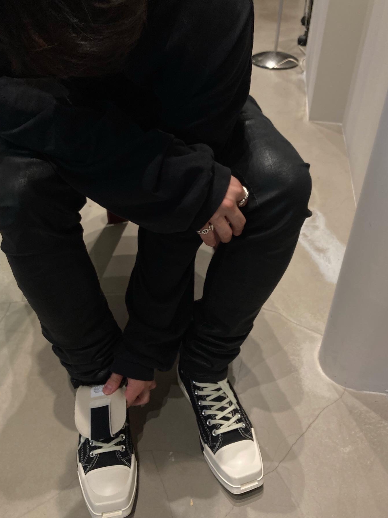 Converse x Drkshdw Turbodrk Chuck 70 Hi Black 착용 스타일 - 2