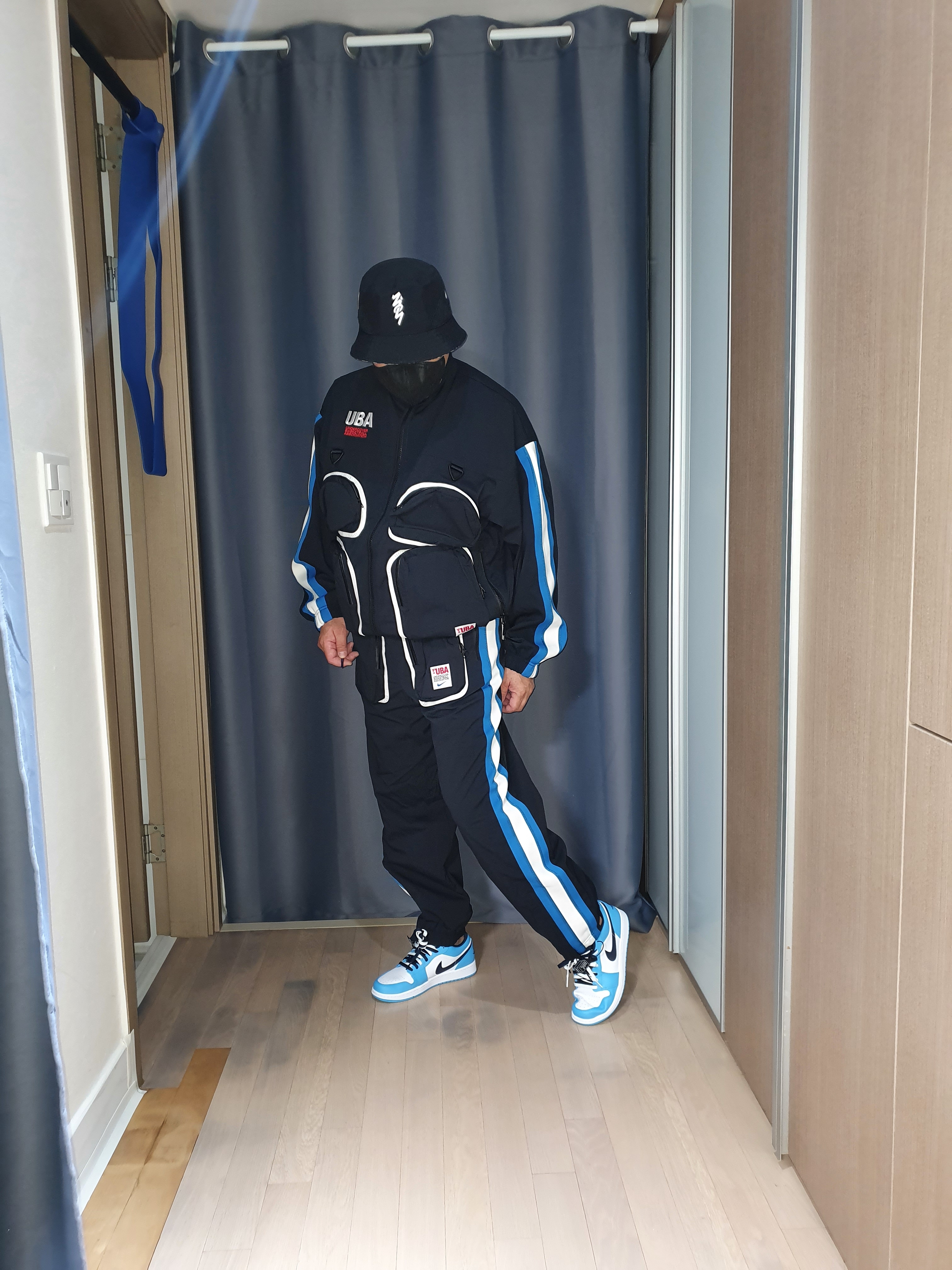 Nike x Undercover NRG Track Suit Black - Asia, Jordan Zion Reversible Bucket Hat Black 착용 스타일 - 5