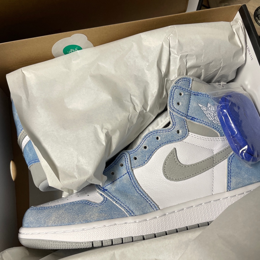 Jordan 1 Retro High OG Hyper Royal 착용 스타일 - 2