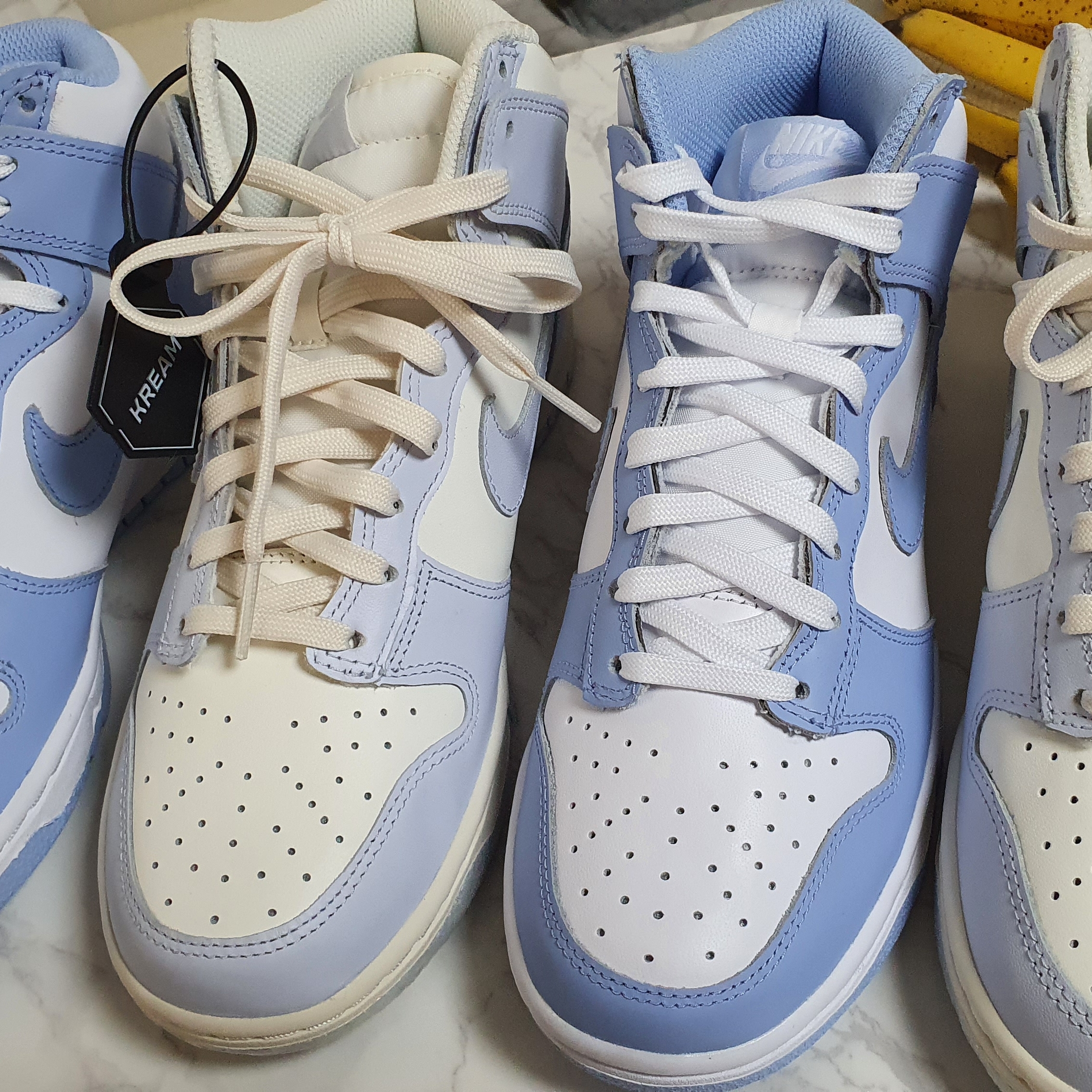 (W) Nike Dunk High Aluminum, (W) Nike Dunk High Football Grey 착용 스타일 - 4